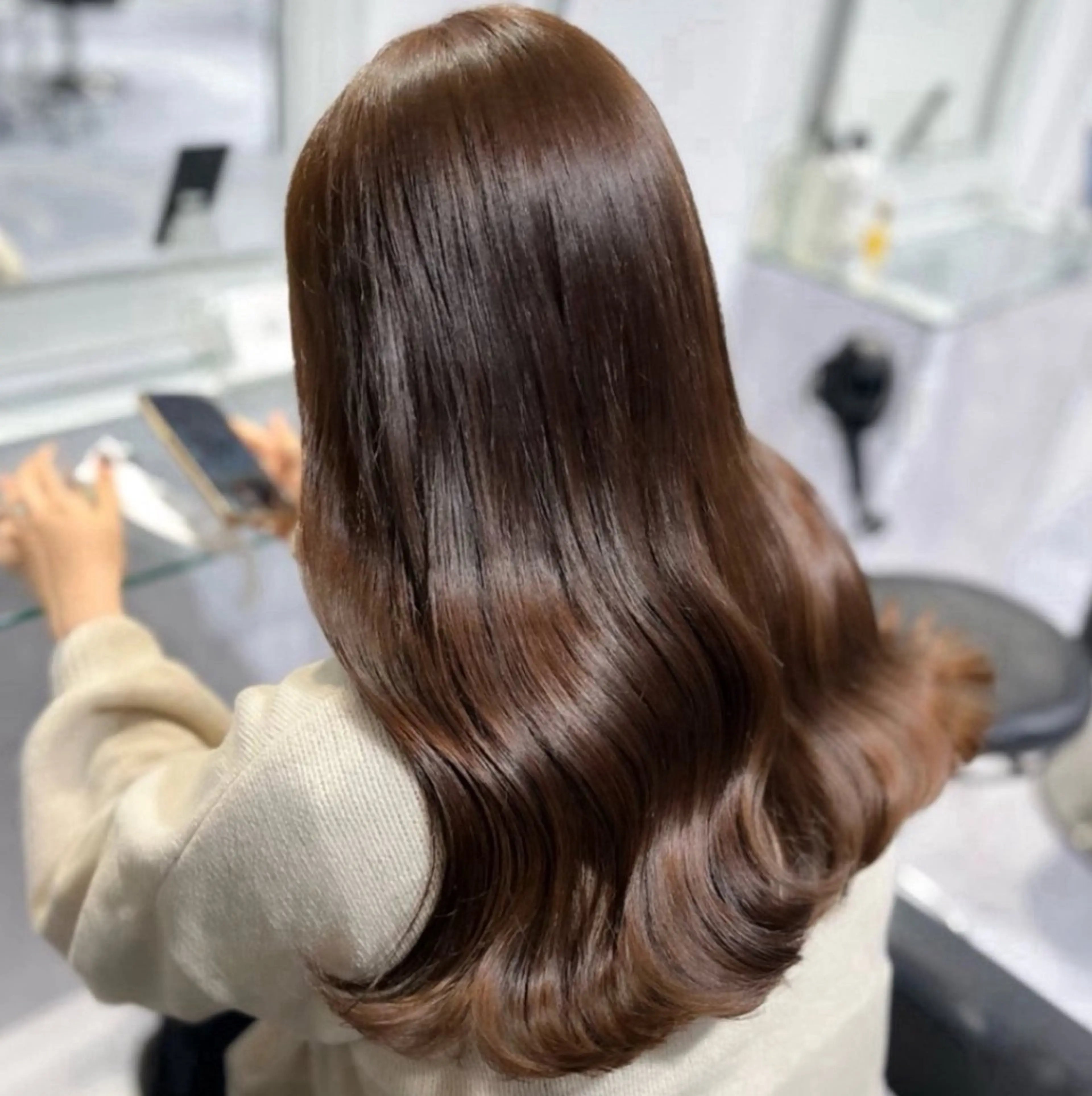 ロング カラー ヘアカラー トリートメント ヘッドスパ ヘアセット 🫧うる艶トレンド 🫧透明感カラーのヘアスタイル