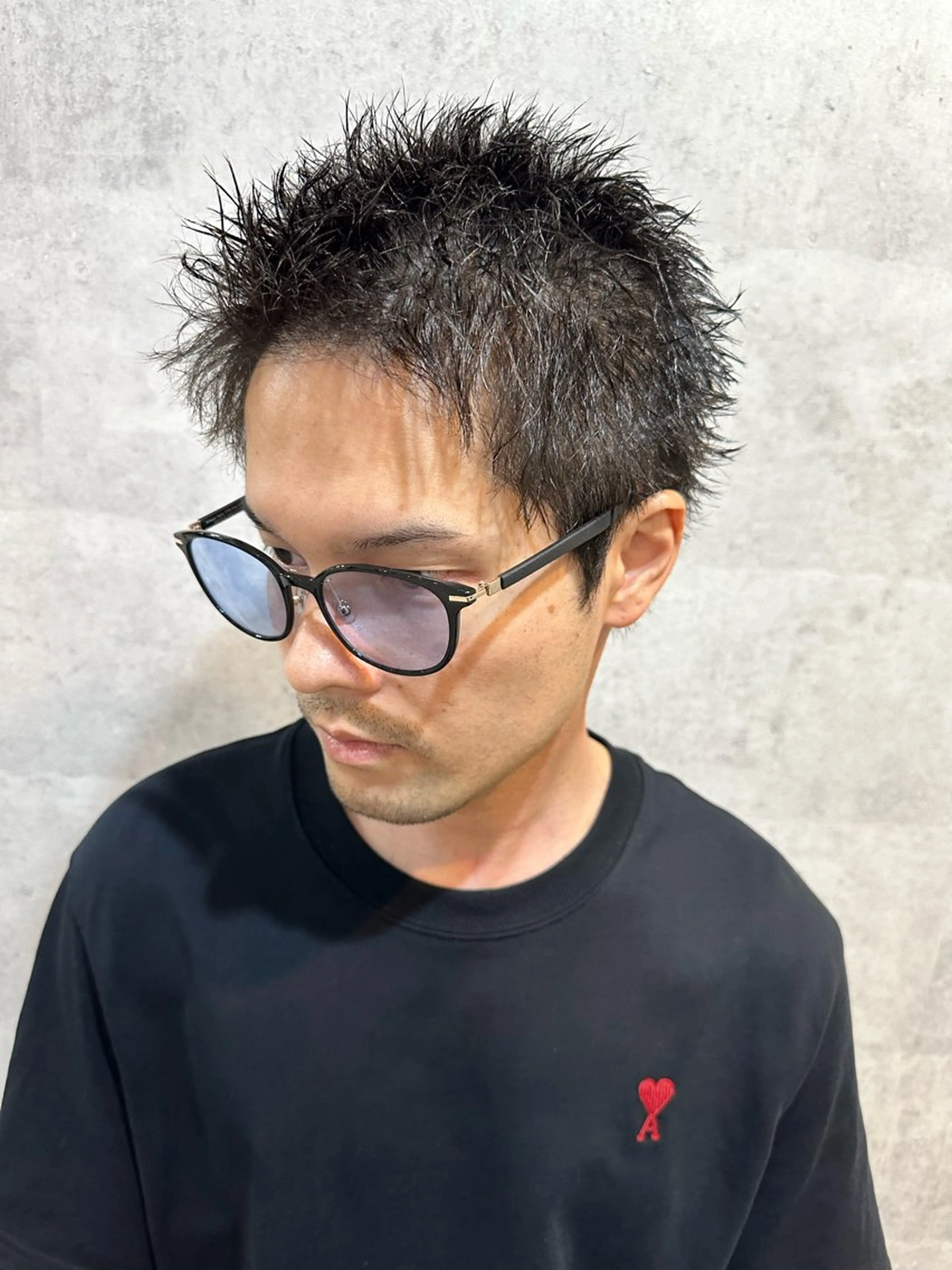 パーマ メンズ メンズパーマ スパイキーショート メンズツイストパーマ ツイストパーマ Bleachi 大宮West所属・鈴木拓也 メンズカットのヘアスタイル