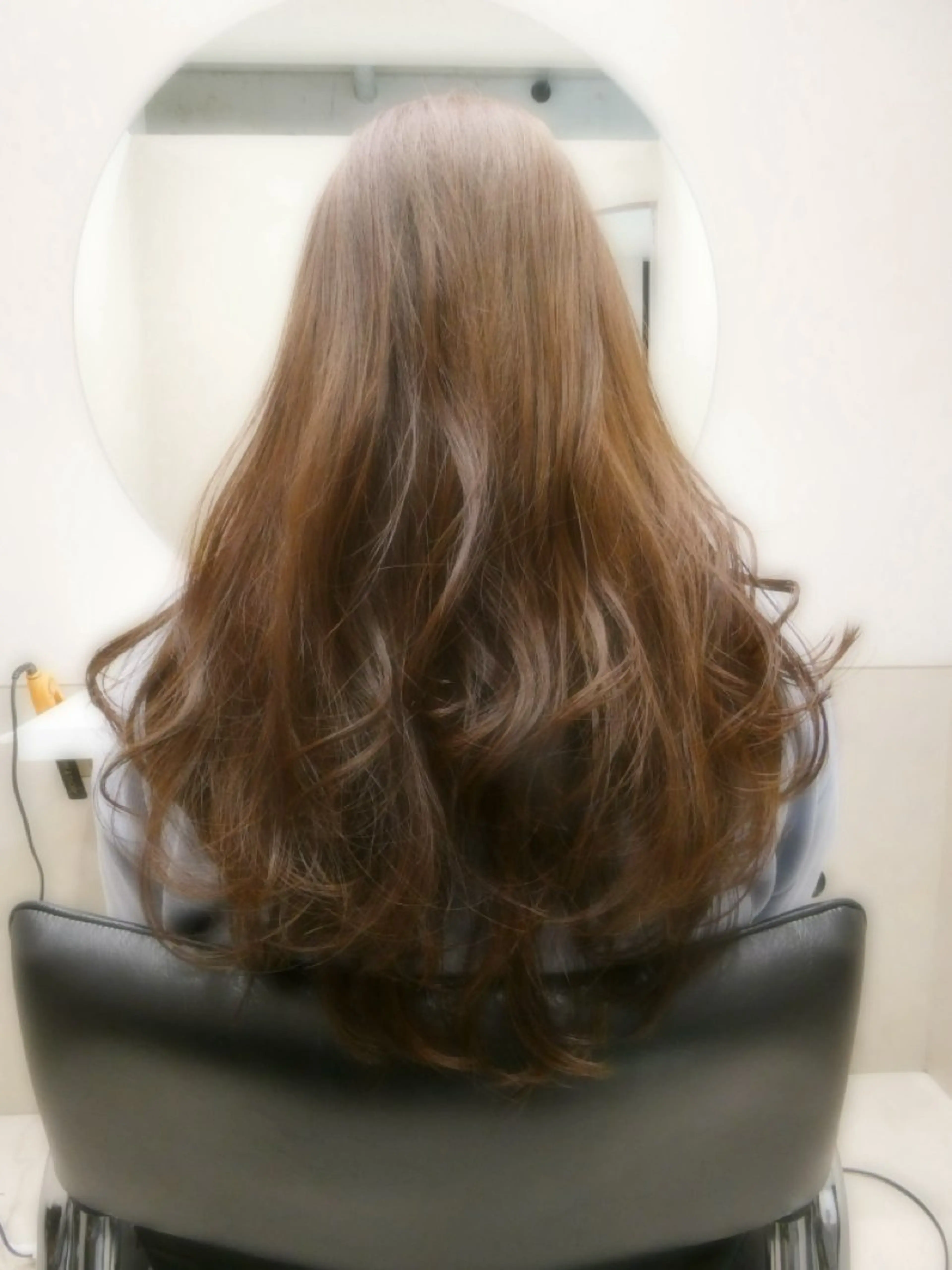 ロング カラー カット ヘアカラー トリートメント 佐野 えり奈のヘアスタイル