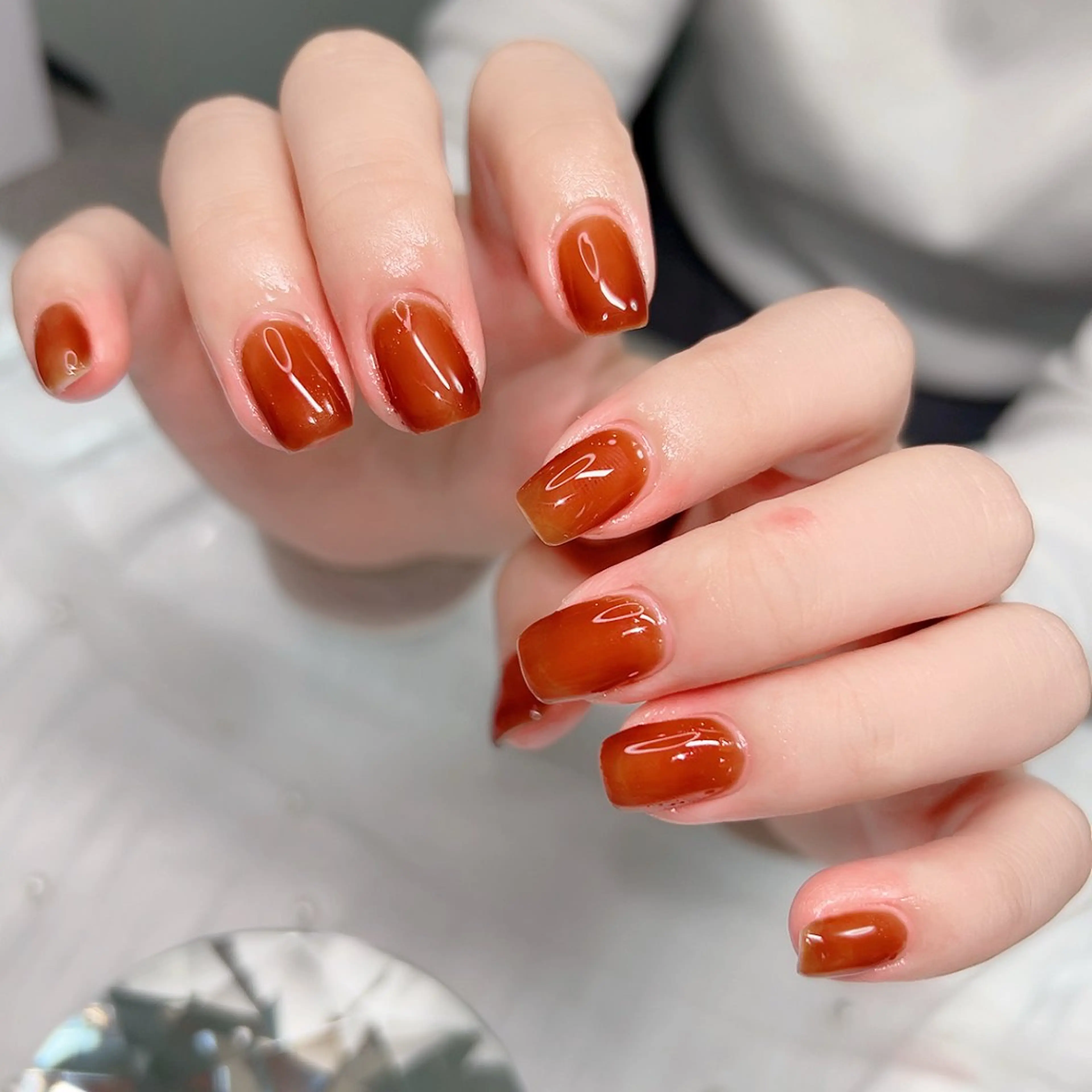 ネイル オーロラネイル ミラーネイル オフィスネイル ワンカラーネイル シンプルネイル ハンドネイル Cute Tips nailのネイルデザイン
