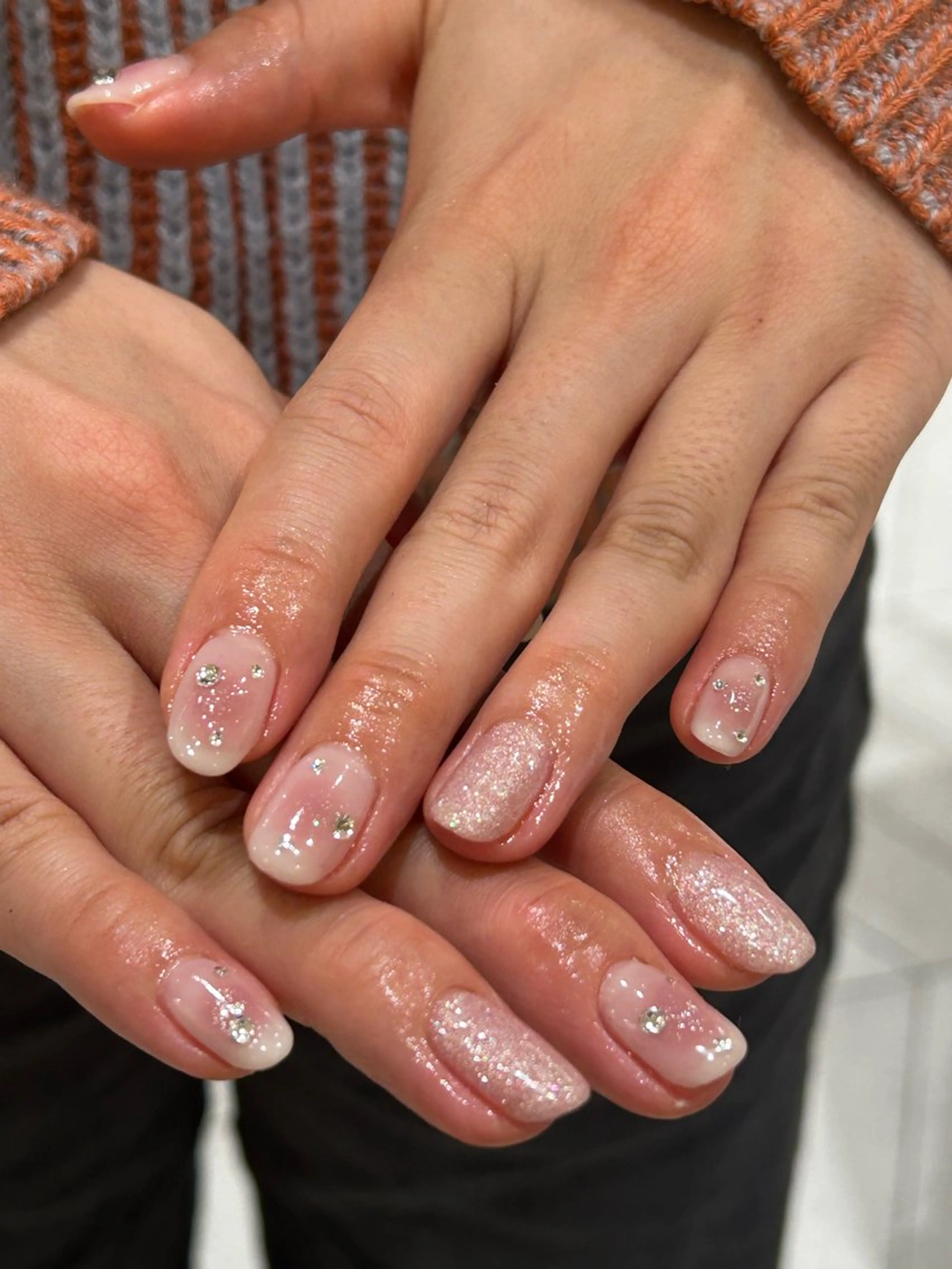 ネイル ꪆৎ平行アーチ ྀི ワカナの眉毛・アイブロウイメージ