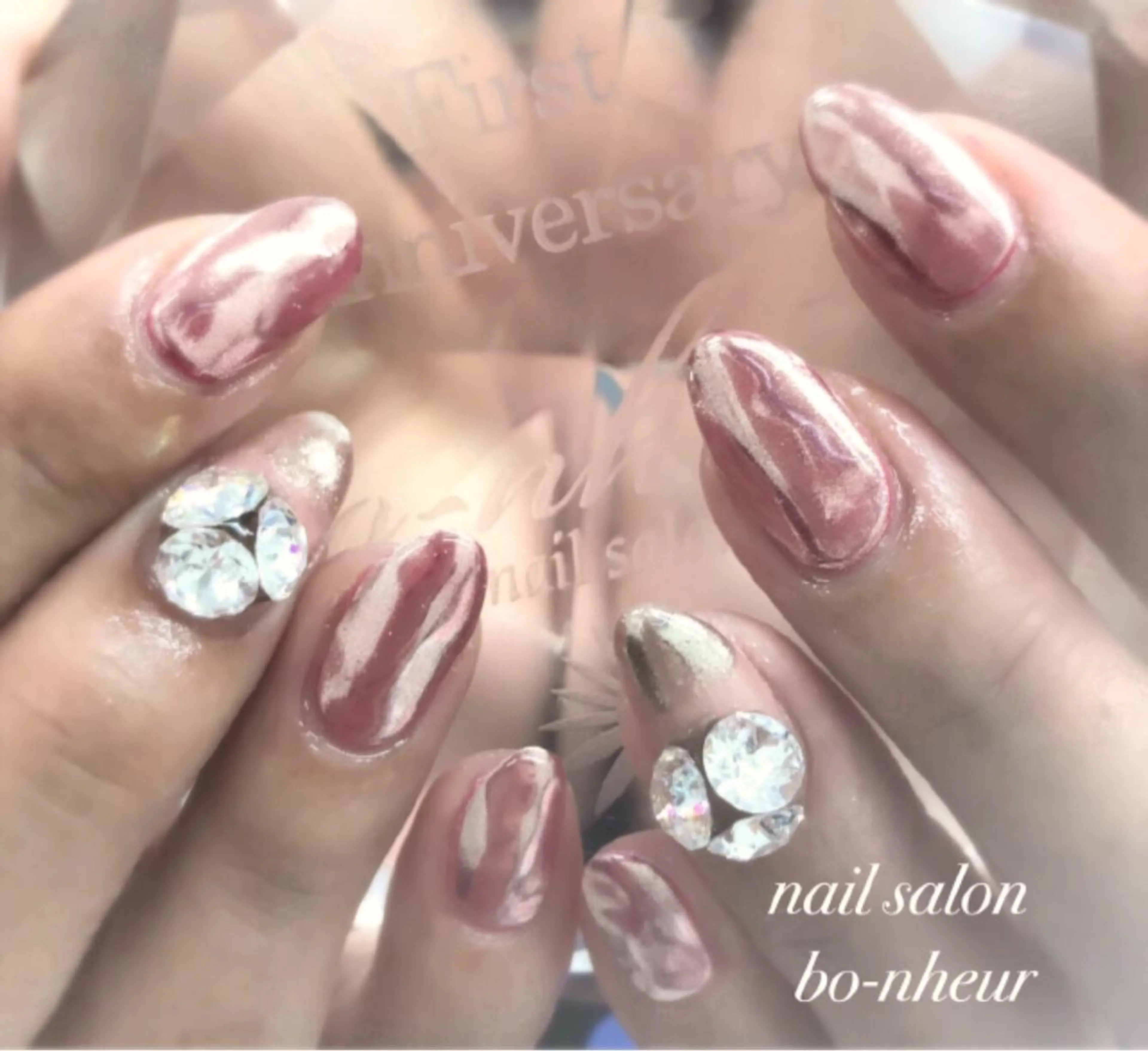 ネイル ジェルネイル ミラーネイル ストーンネイル bo-nheur ボ・ヌールのネイルデザイン