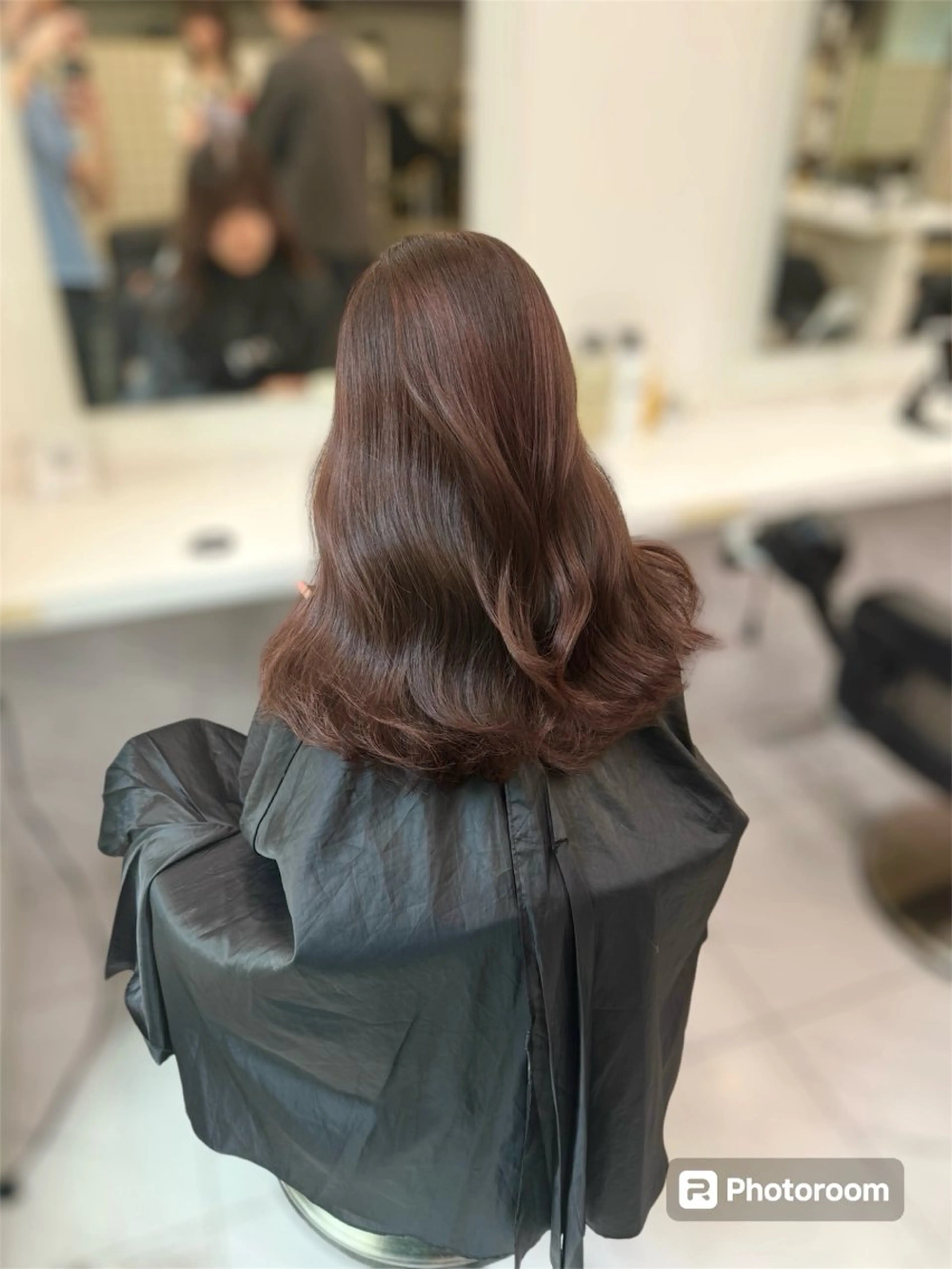セミロング カラー ヘアアレンジ ブラウンカラー オレンジ オレンジブラウン カット ヘアカラー トリートメント ヘッドスパ ヘアセット 顔まわりカット の達人のヘアスタイル