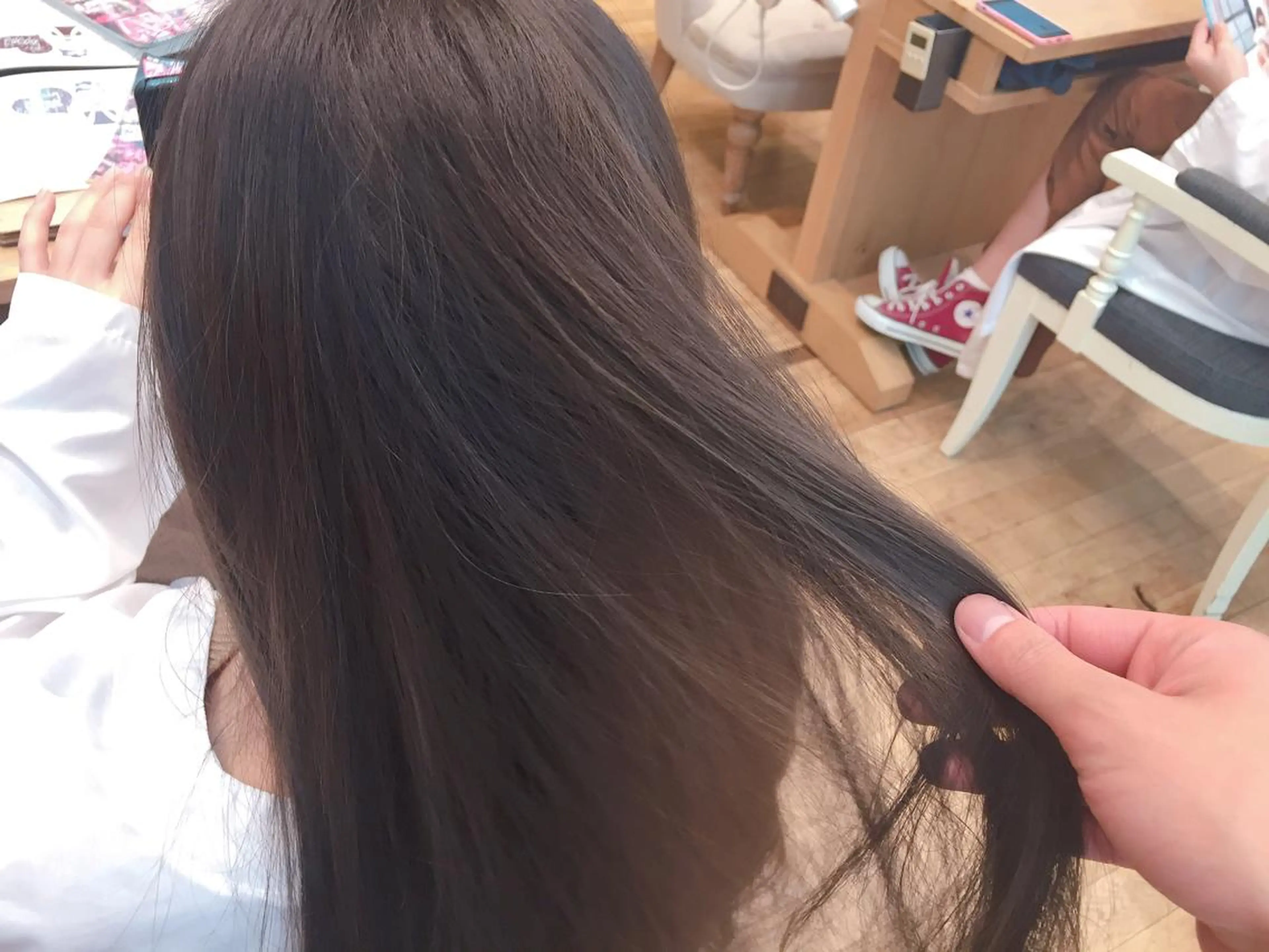 セミロング カラー パーマ ヘアアレンジ VIVIE【ヴィヴィ】所属・髪質改善/韓国風 レイヤー/田村祐樹のヘアスタイル