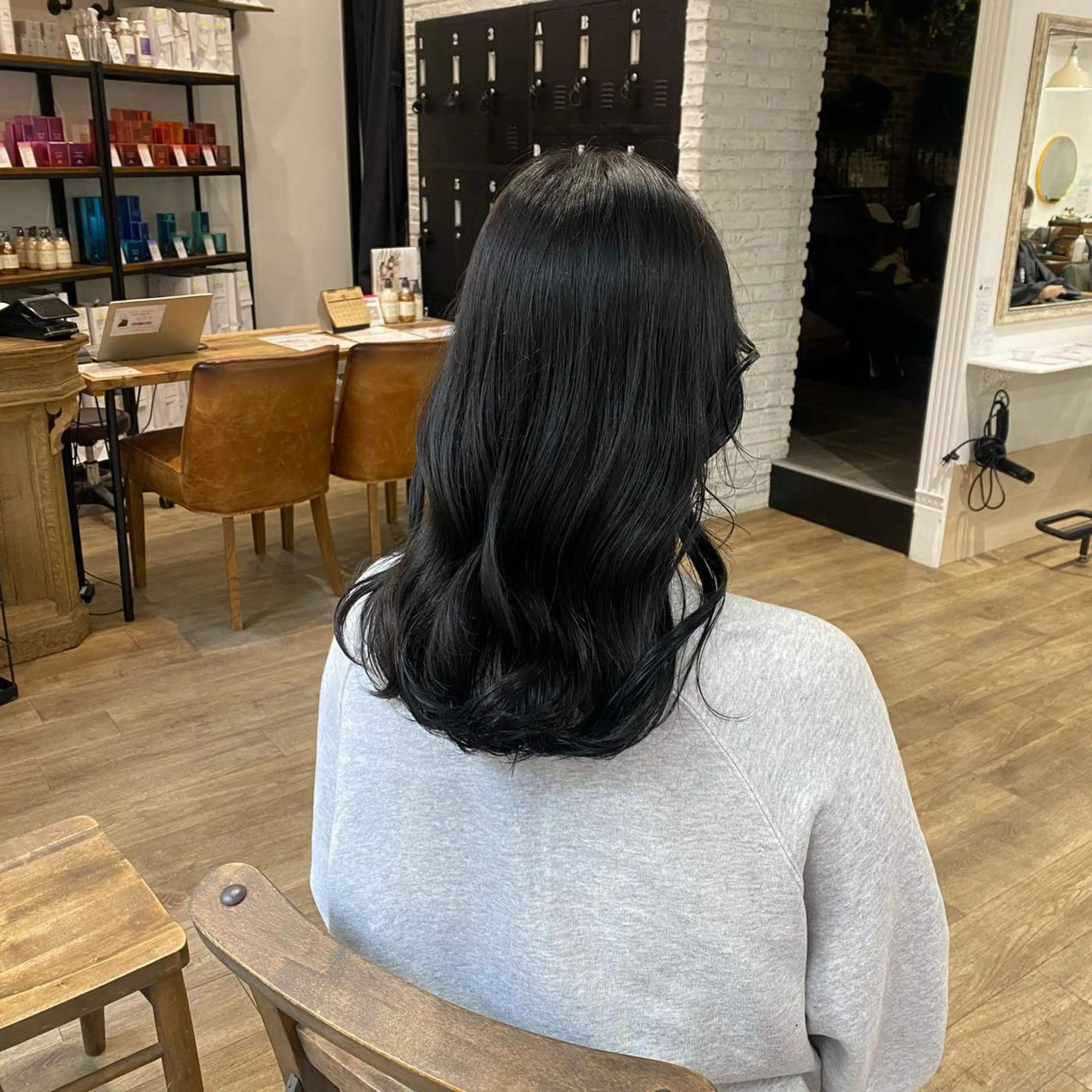 ロング カラー ヘアアレンジ 透明感カラー ヘアカラー トリートメント あおい 🍒暖色カラーのヘアスタイル