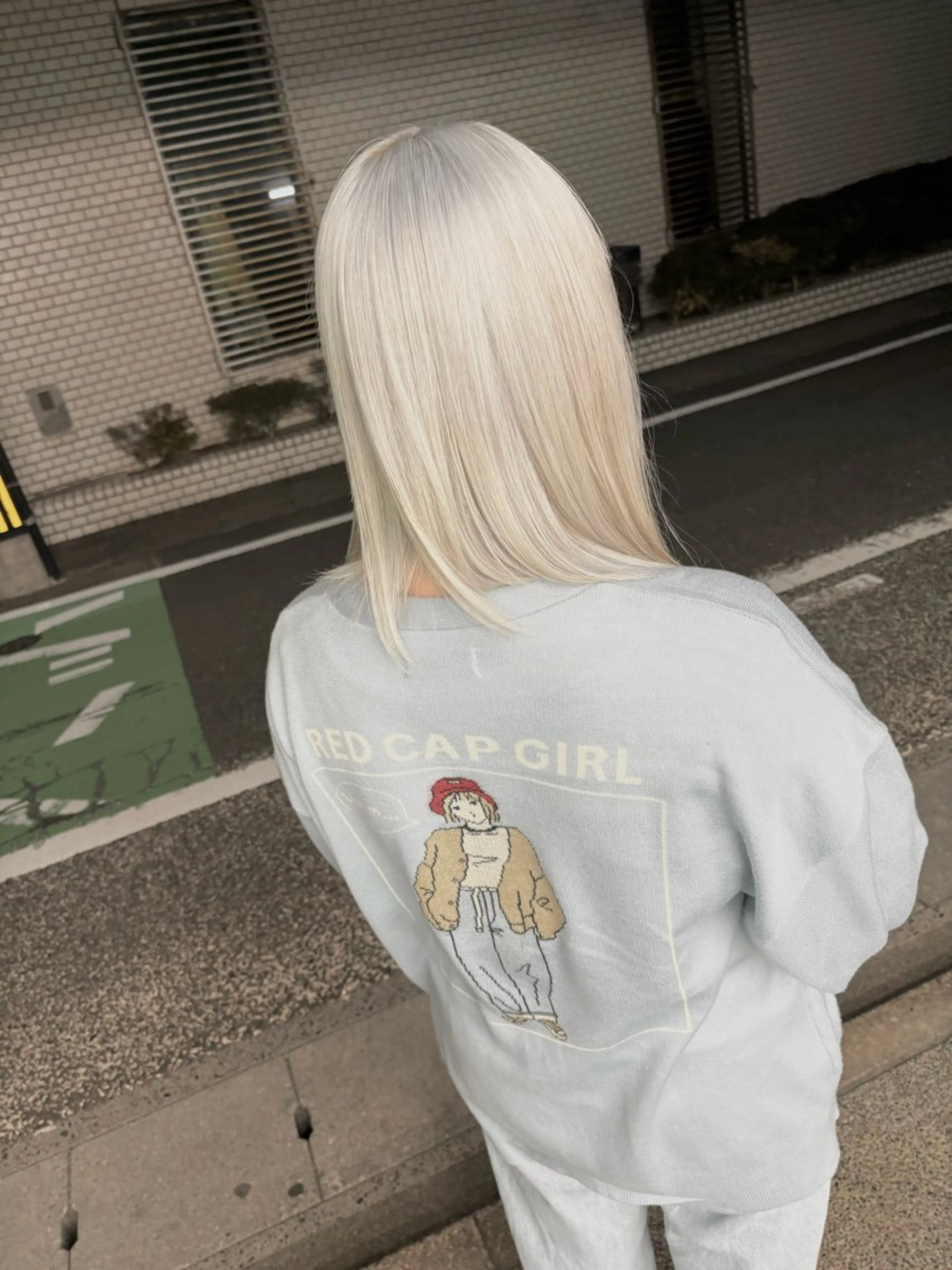 ミディアム カラー 掛川 瑠唯のヘアスタイル