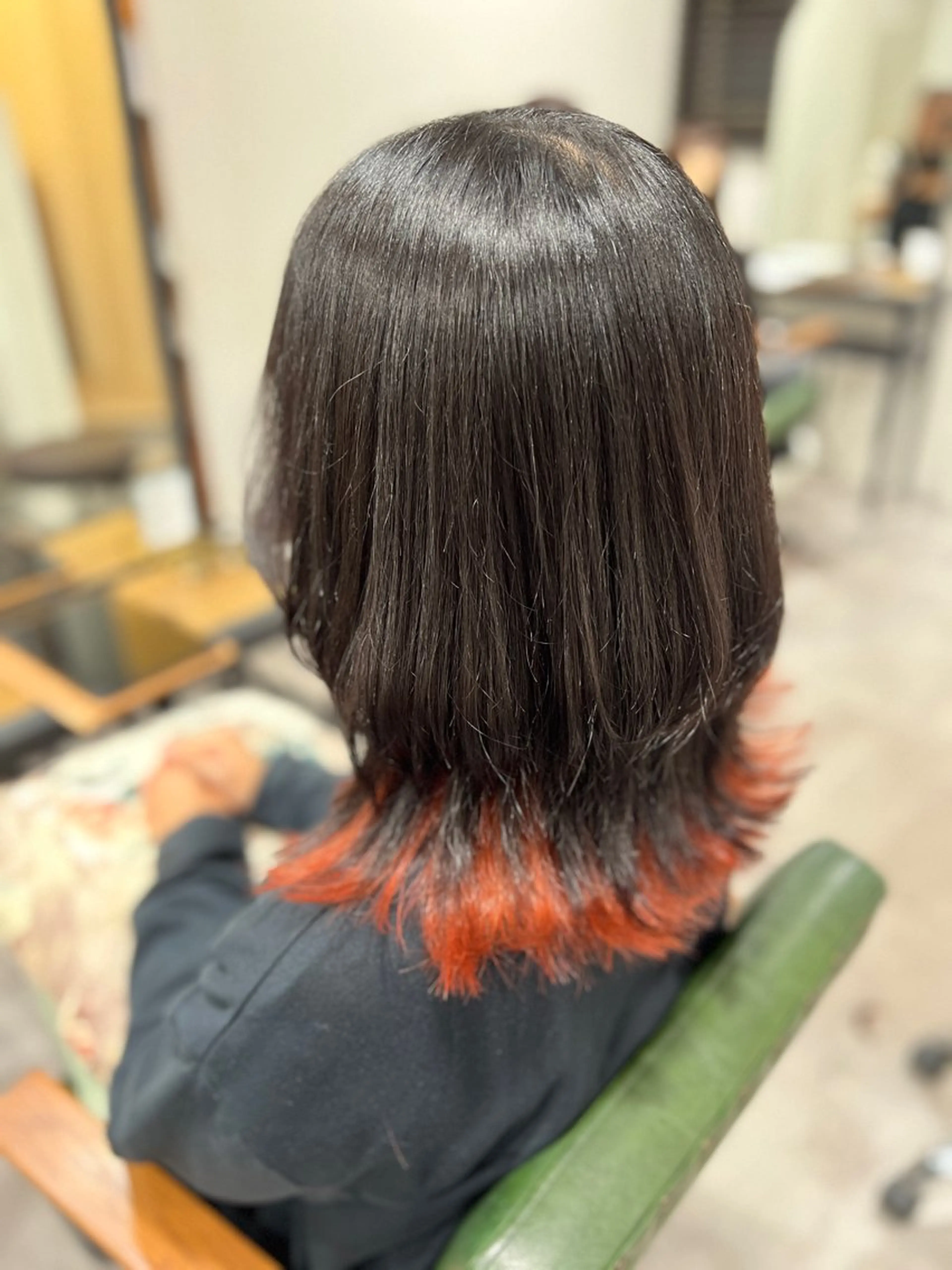 セミロング カラー カット ヘアカラー トリートメント 韓国風レイヤー ∕ 大隣 里桜のヘアスタイル