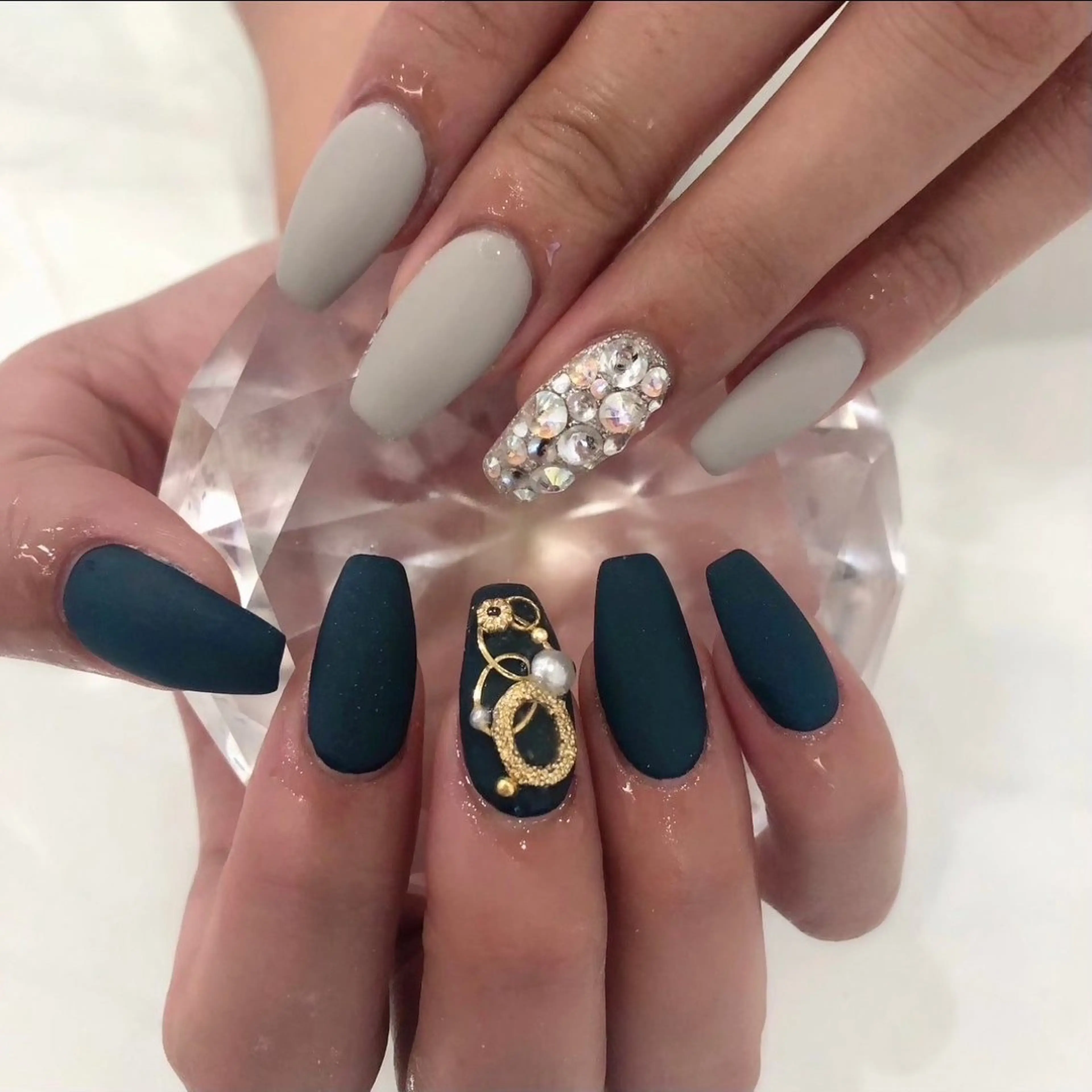 ネイル マットネイル オフィスネイル Nailsalon Merci所属・Merci momoのネイルデザイン