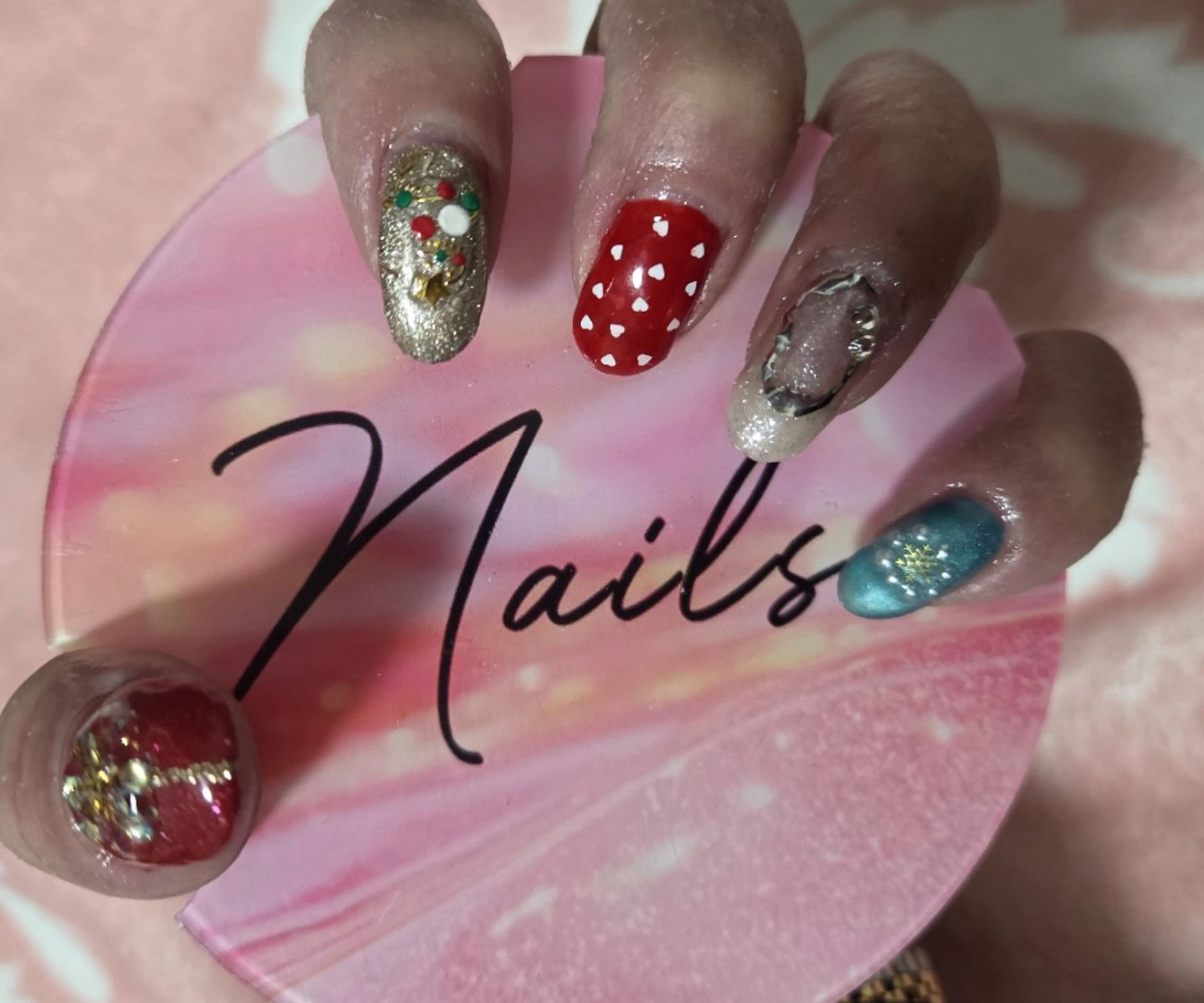ネイル キラキラネイル 冬ネイル クリスマス nailsaron kohiroのネイルデザイン