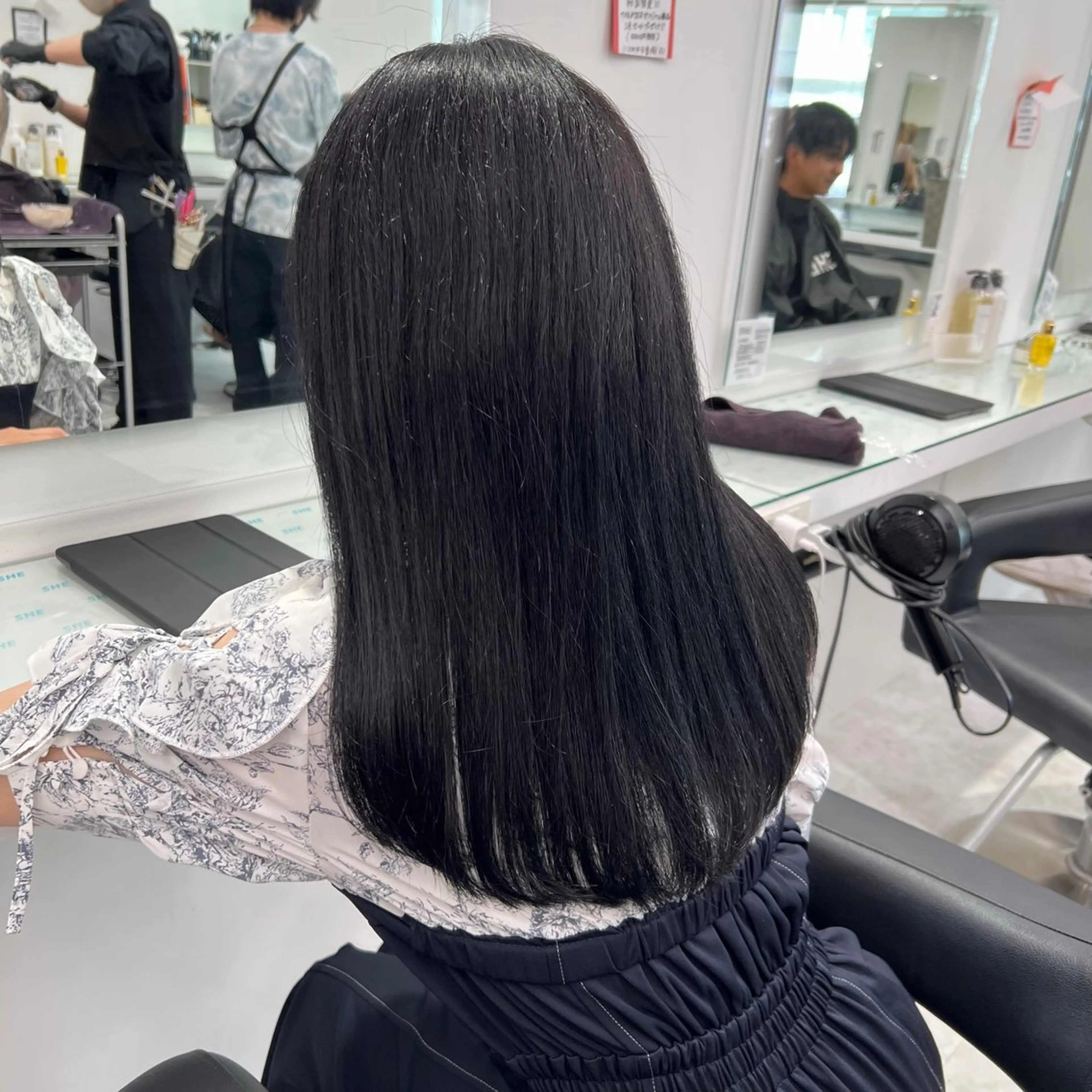 ロング カラー ヘアアレンジ 透け上品ハイトーン 職人ゆうと🤍のヘアスタイル