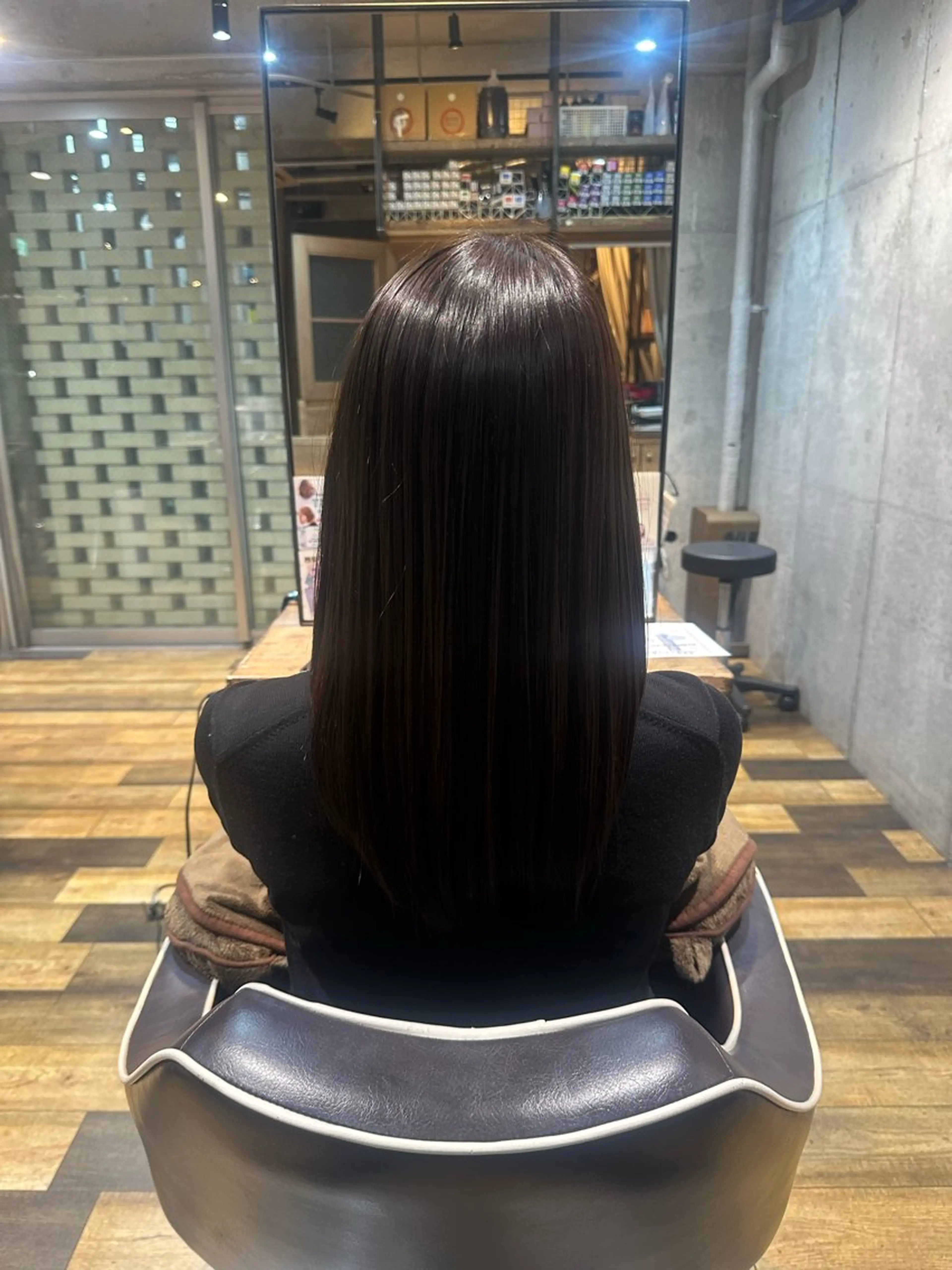 セミロング カラー ヘアカラー flannel 優介のヘアスタイル