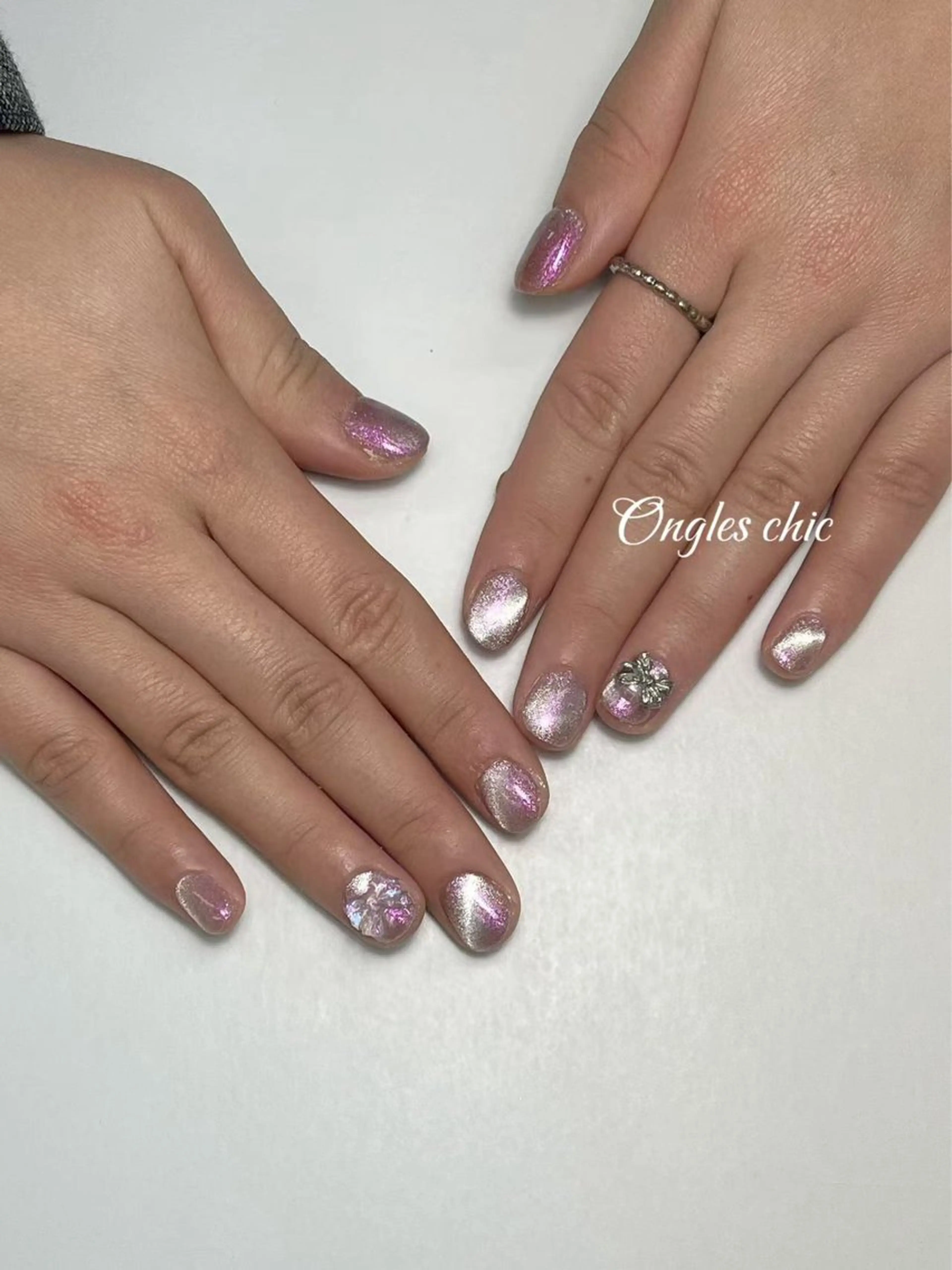 ネイル ハンドネイル ongles chicのネイルデザイン