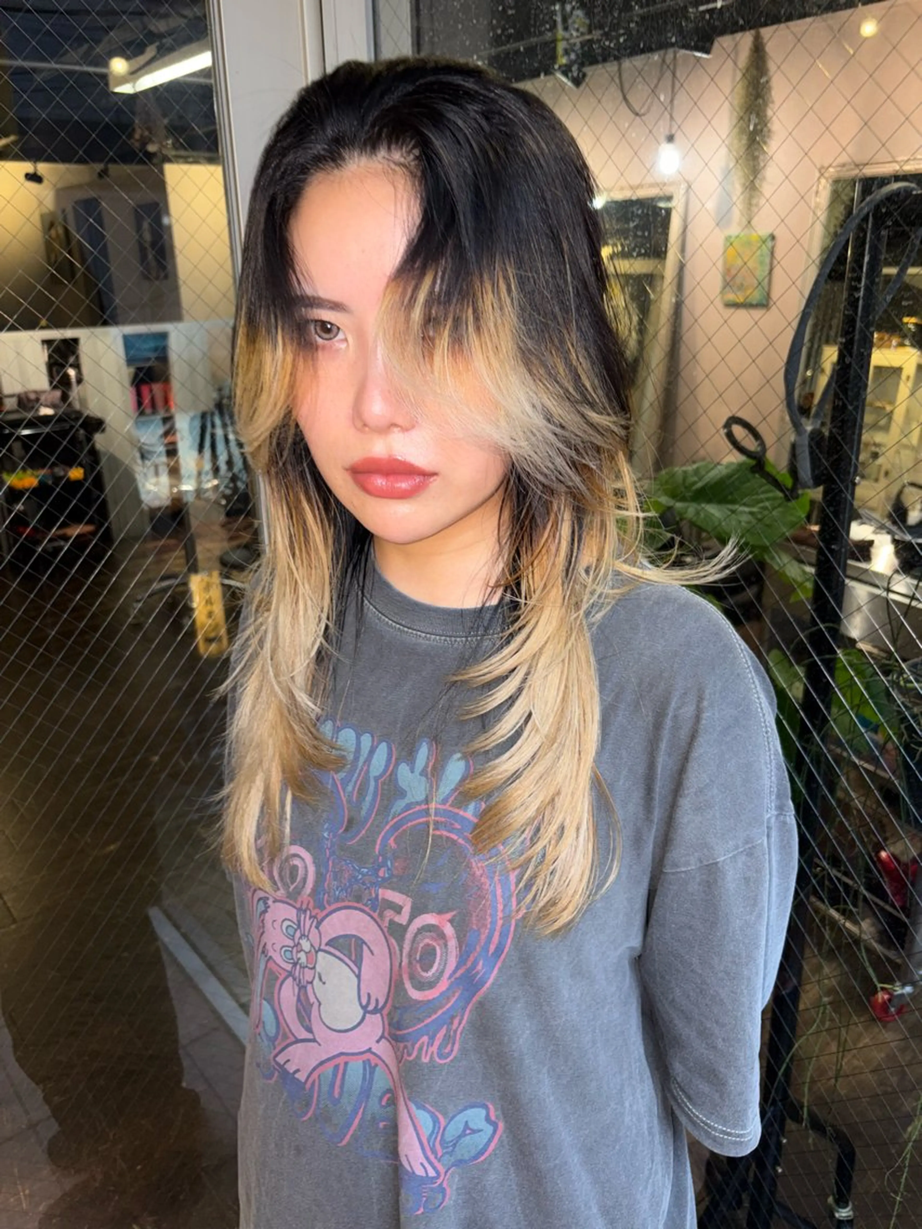 ロング givet所属・心斎橋/デザインカラ ー/海外風/ナツミのヘアスタイル