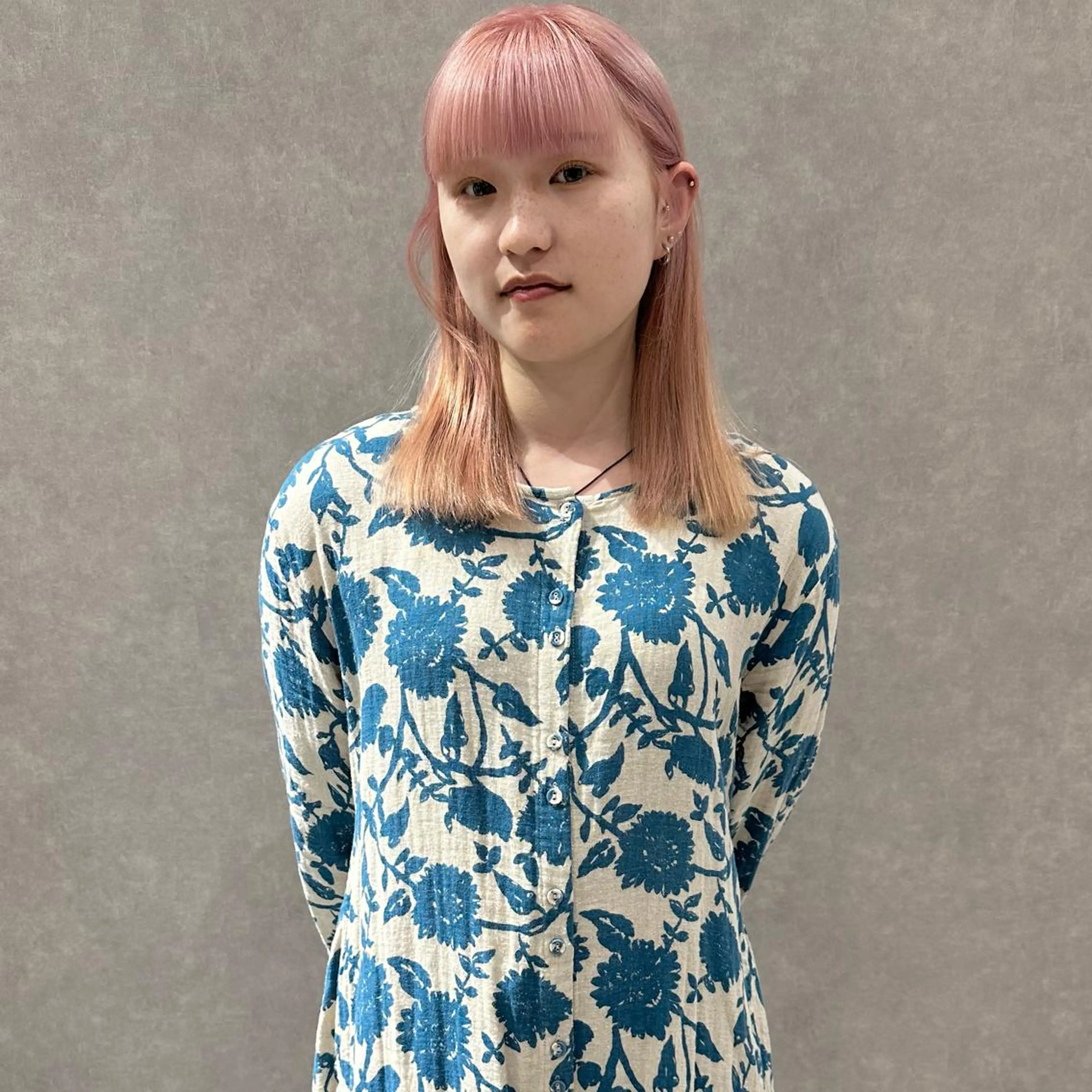 ミディアム カラー はちすか るかのヘアスタイル