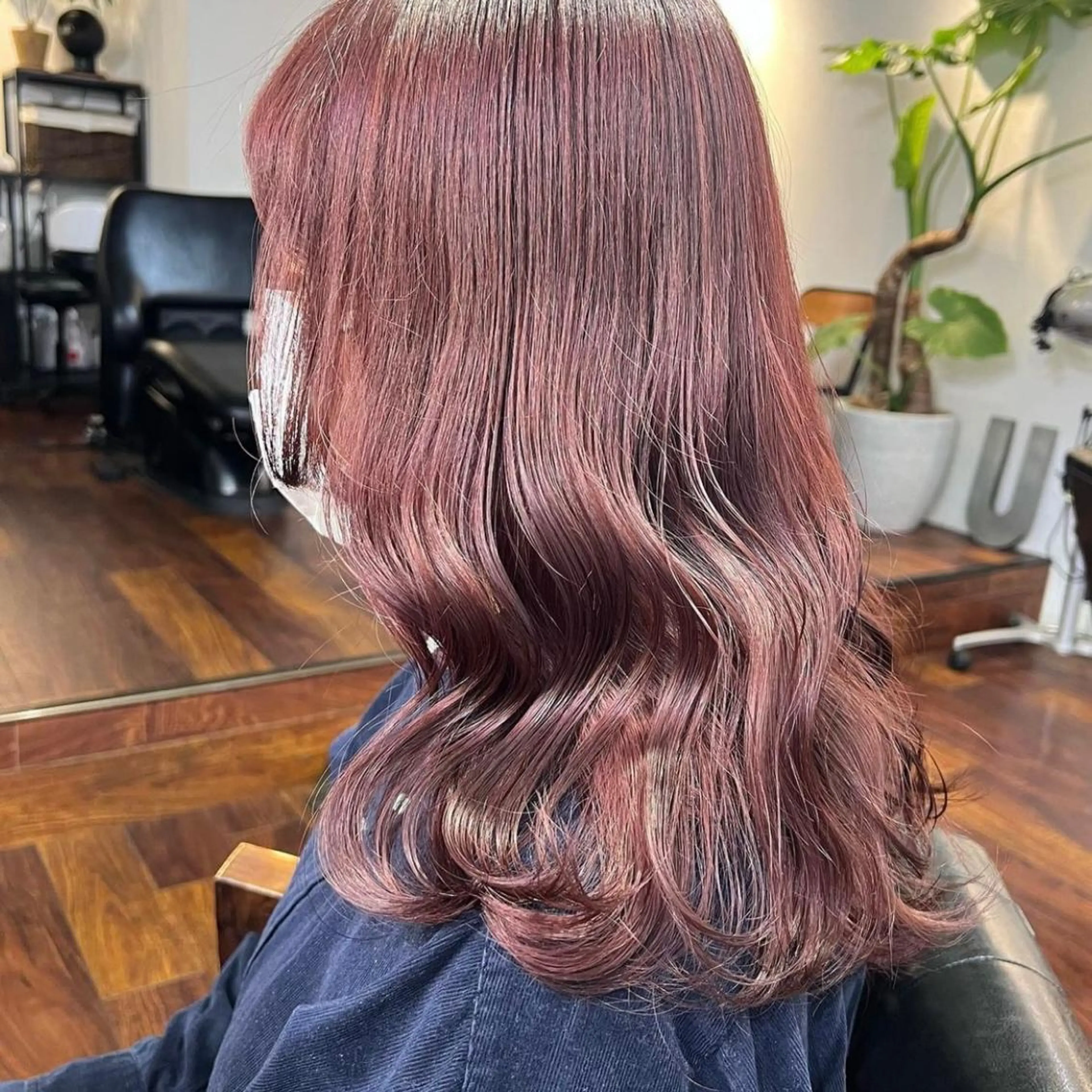 セミロング カラー ピンクカラー 韓国ヘア /男女❄️ 細江 美紅のヘアスタイル