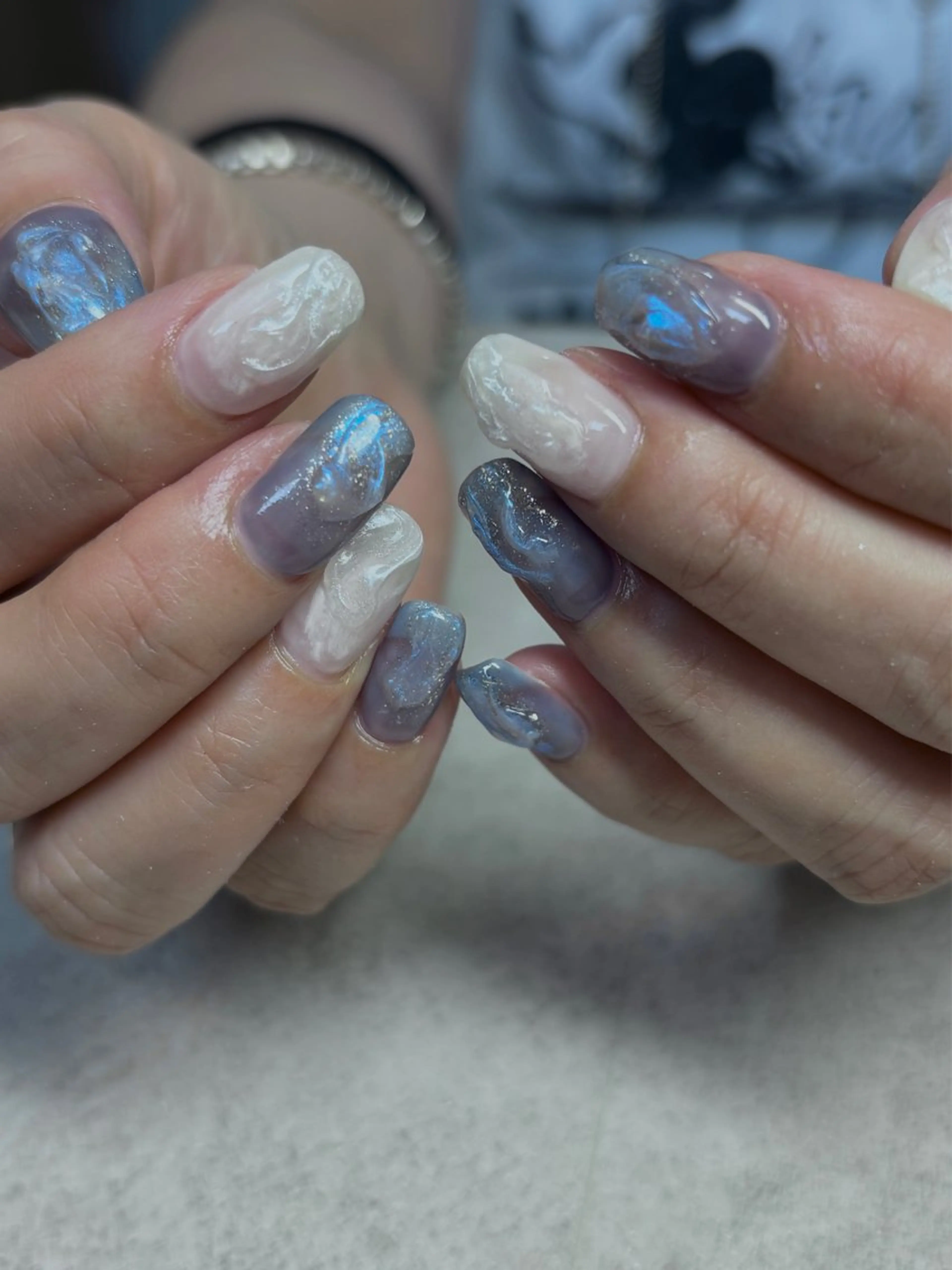 ネイル オーロラネイル ブルー クリアネイル キラキラネイル ニュアンスネイル ハンドネイル acs.n所属・ネイル,耳つぼ 風間すみれのその他イメージ