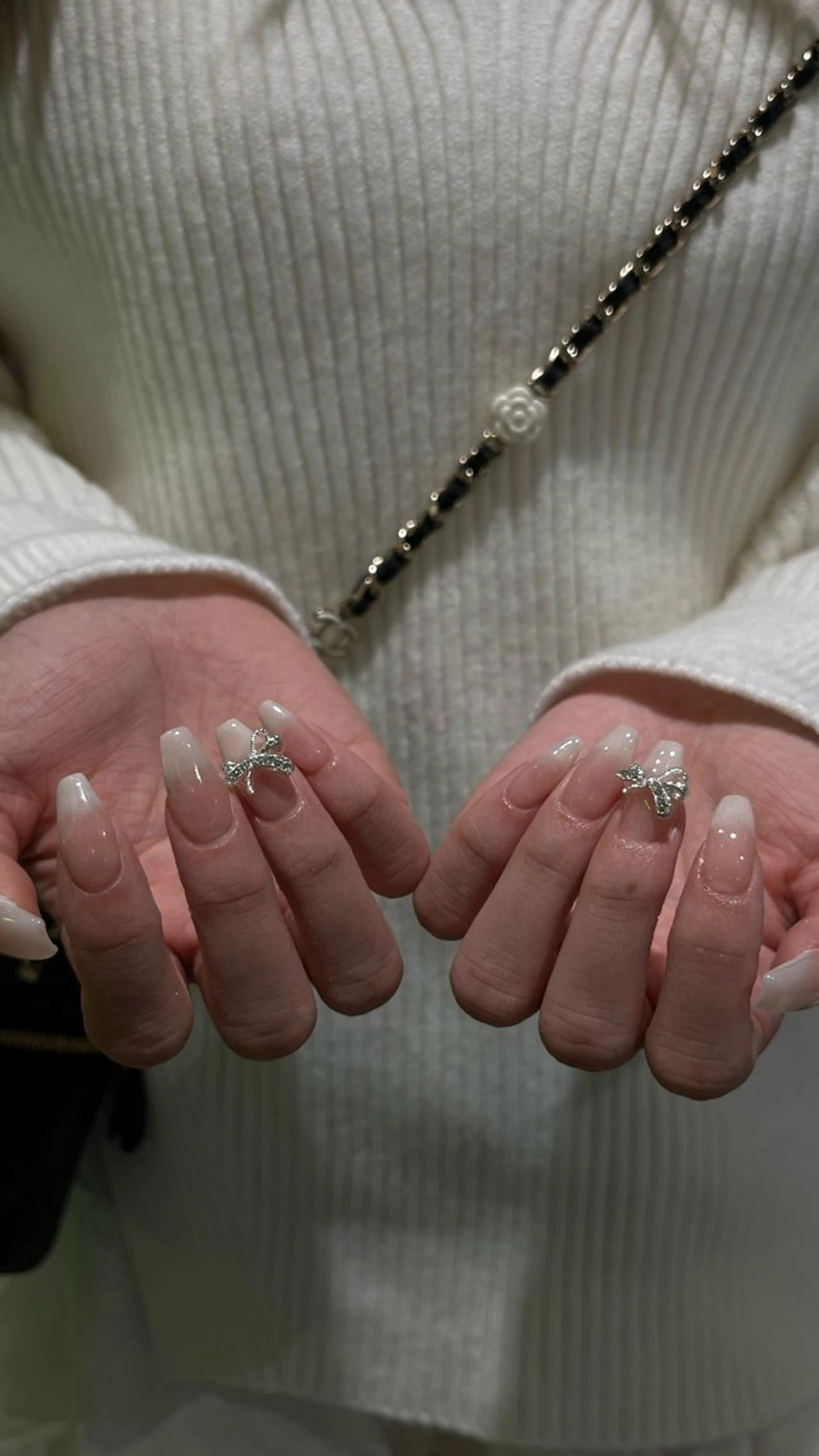 ネイル Esthetic Salon manish所属・Nailist Rinaのネイルデザイン