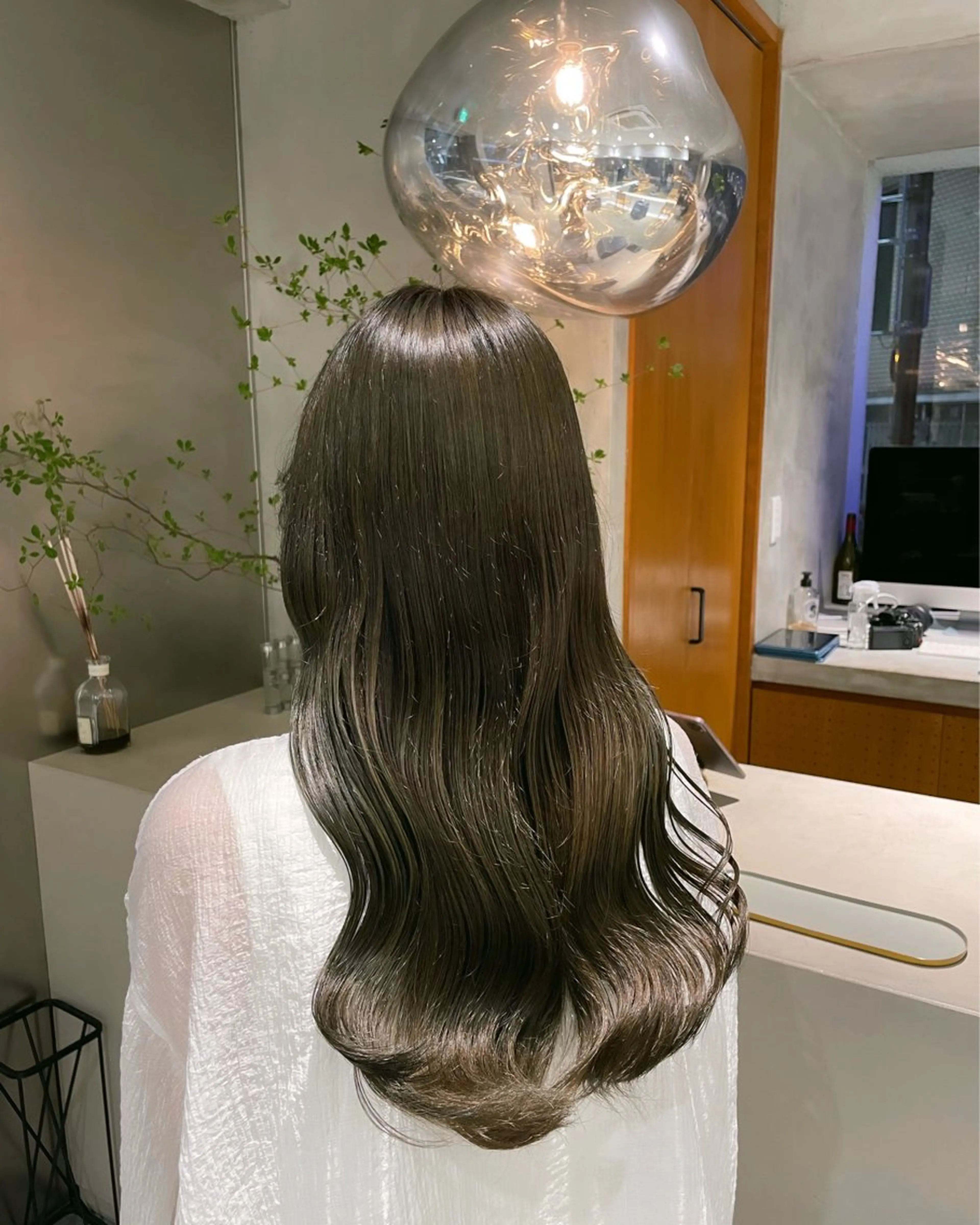 セミロング カラー ヘアカラー 頼金 愛海のヘアスタイル