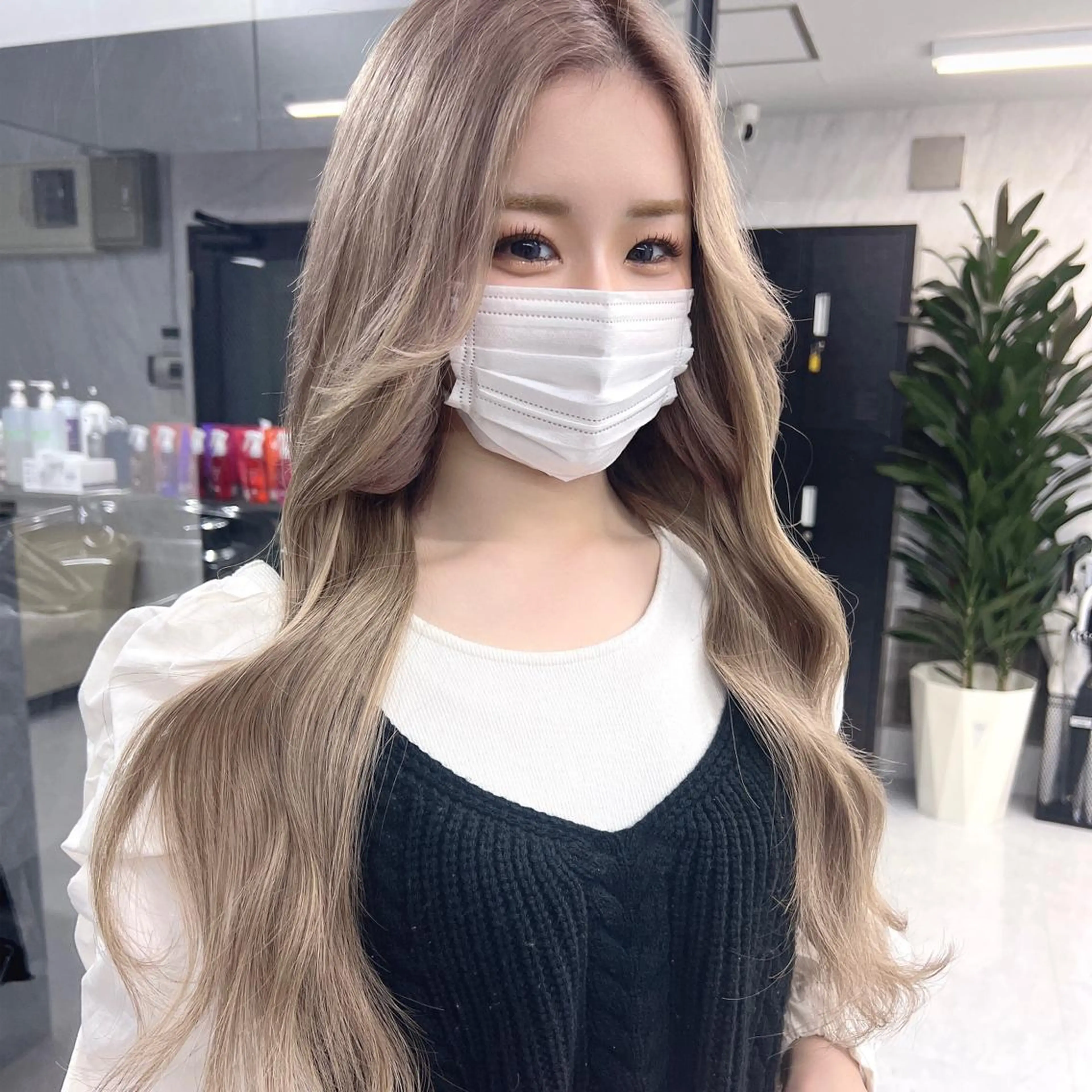 ロング カラー シールエクステ ハイトーンカラー エクステ ヘアカラー エクステ シールエクステ特化 ハイトーン、NANAのヘアスタイル