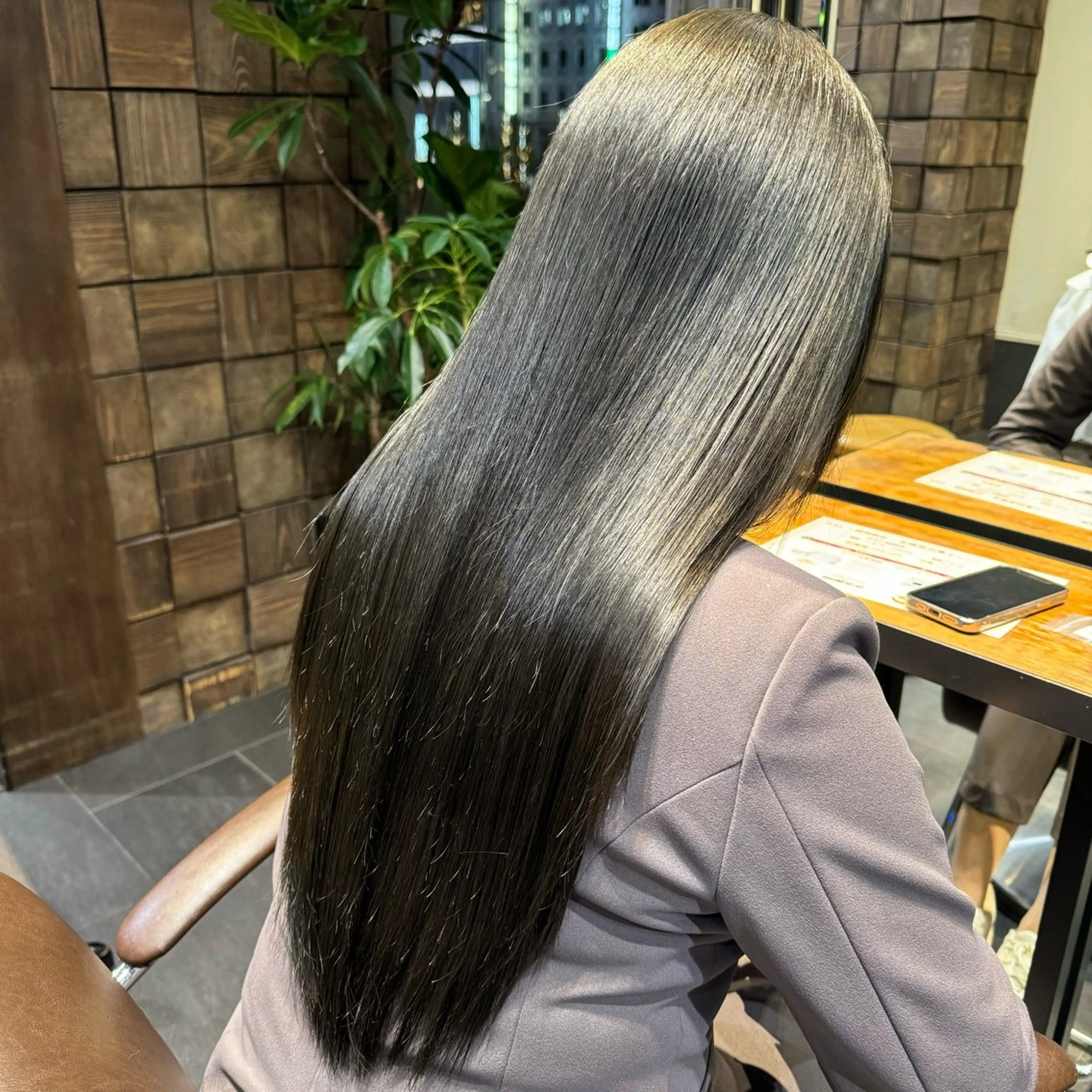 ロング カラー ヘアカラー 松木 花鈴のヘアスタイル