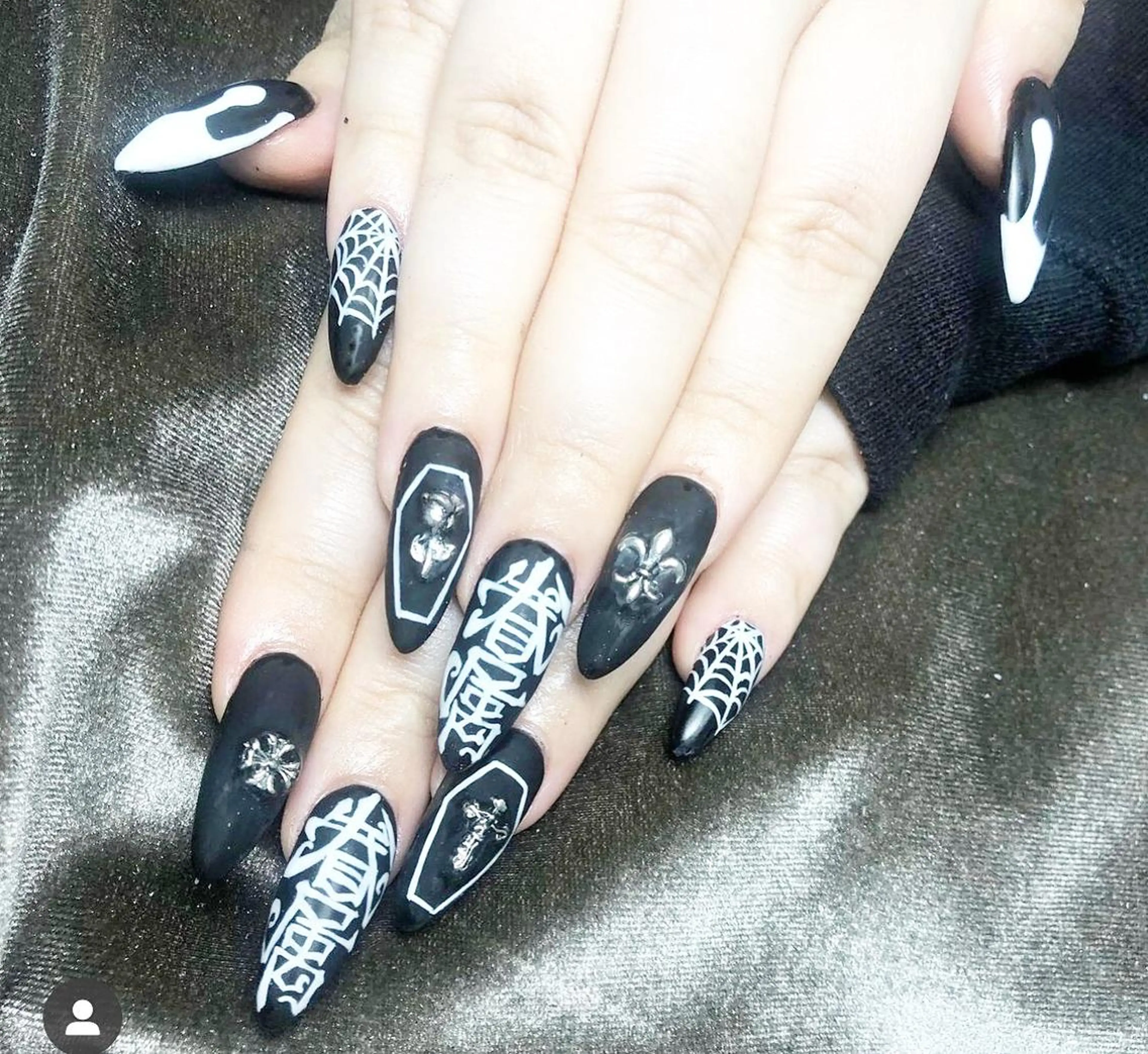 ネイル amour 川崎店所属・amour 川崎店のネイルデザイン