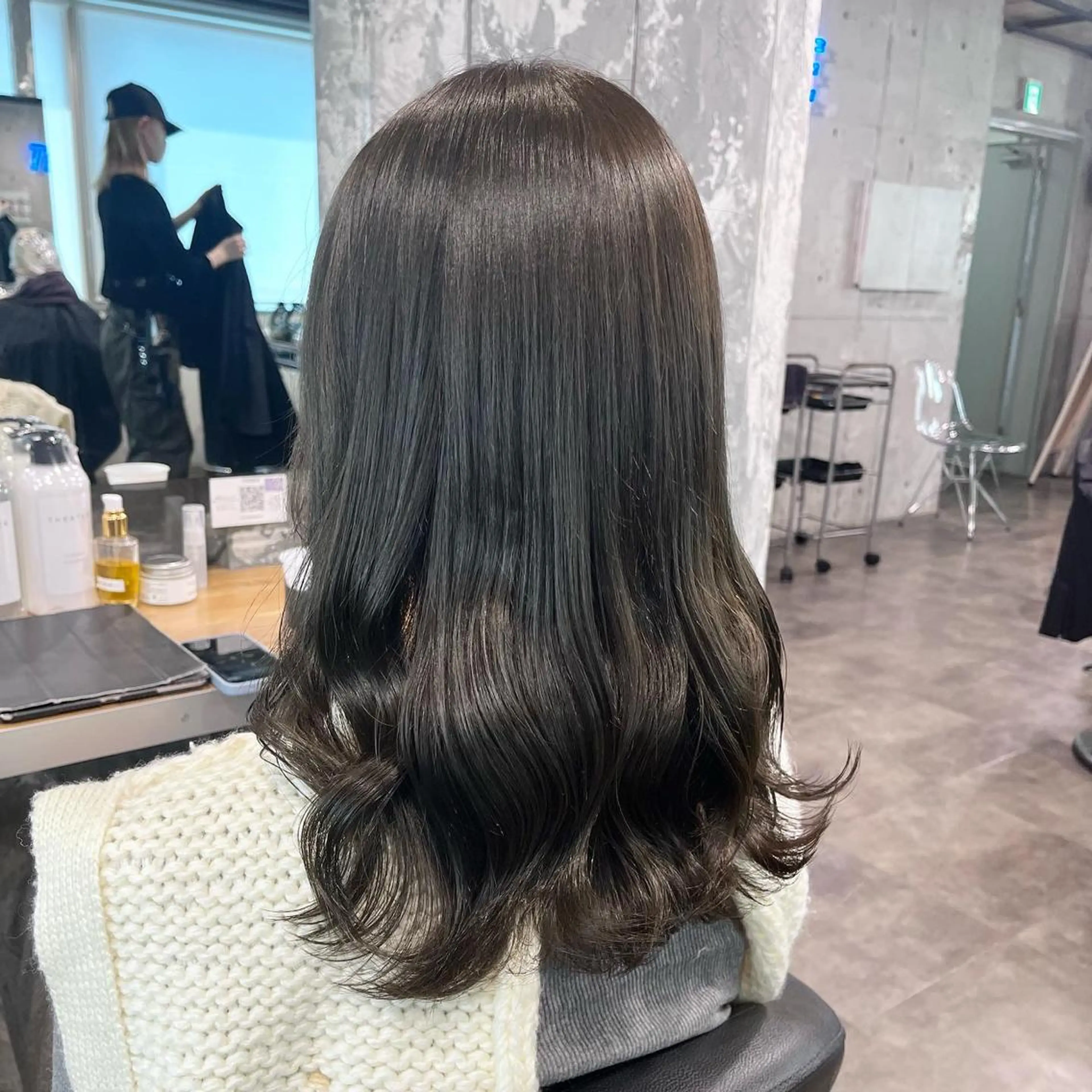 ミディアム ヘアカラー トリートメント ヘッドスパ I S所属・🌿透明感カラー‪ 縮毛矯正✨かずきのヘアスタイル