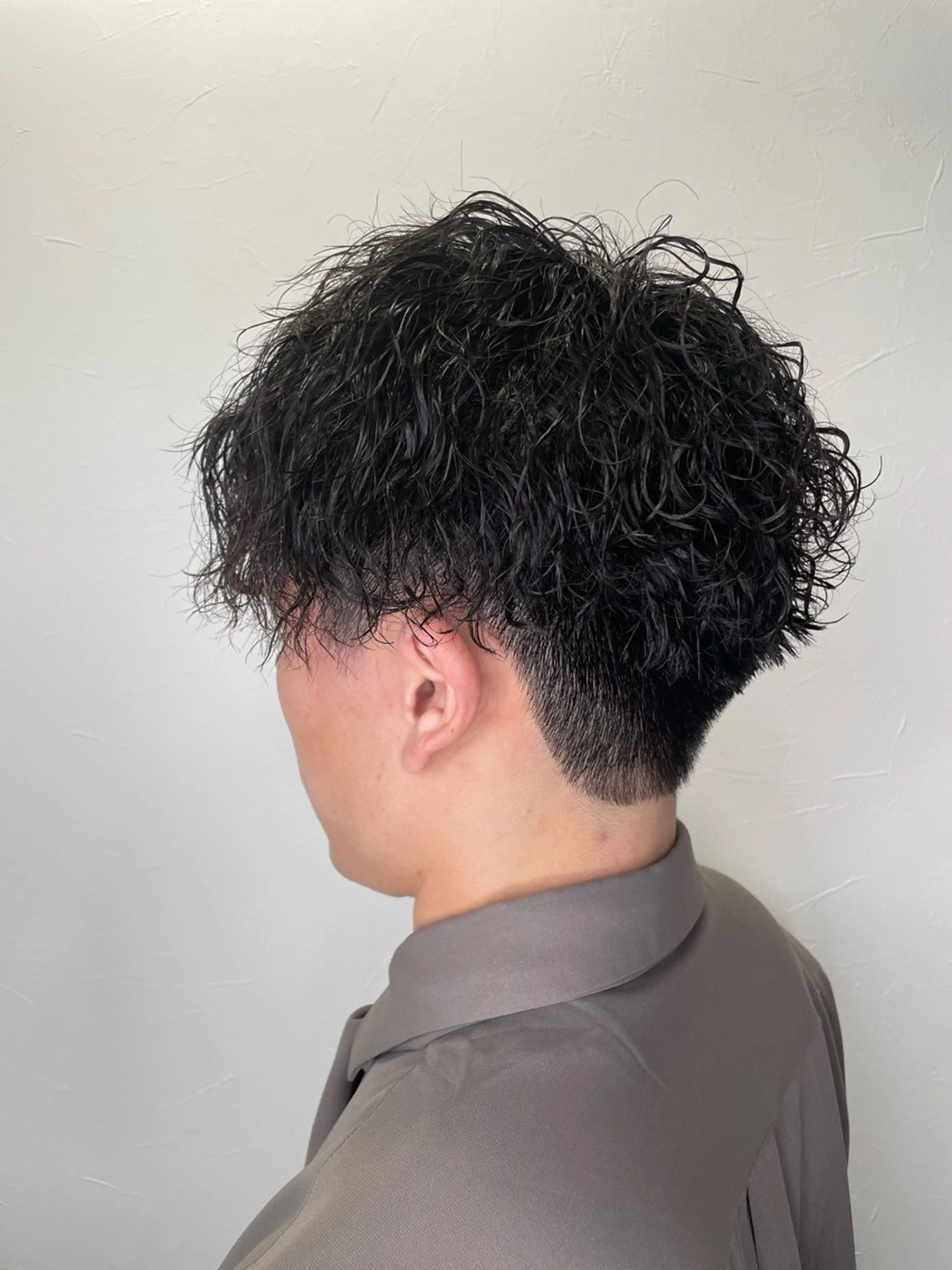 ミディアム カット パーマ エクステ＊美髪サロン KR2S河内長野店長のヘアスタイル