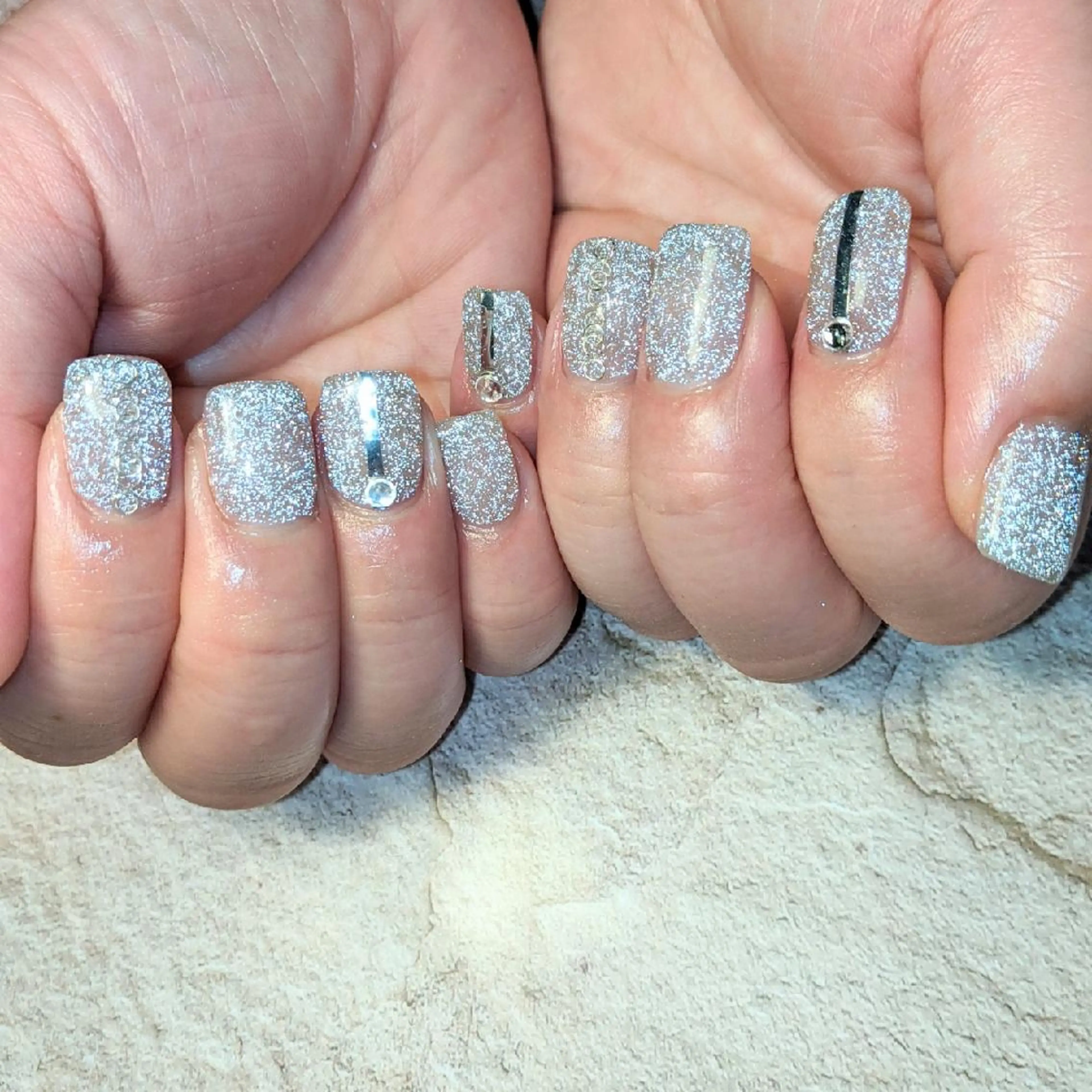 ネイル ｱｲﾗｯｼｭ ﾈｲﾙ ｻﾛﾝ つけるのマツエク・マツパデザイン