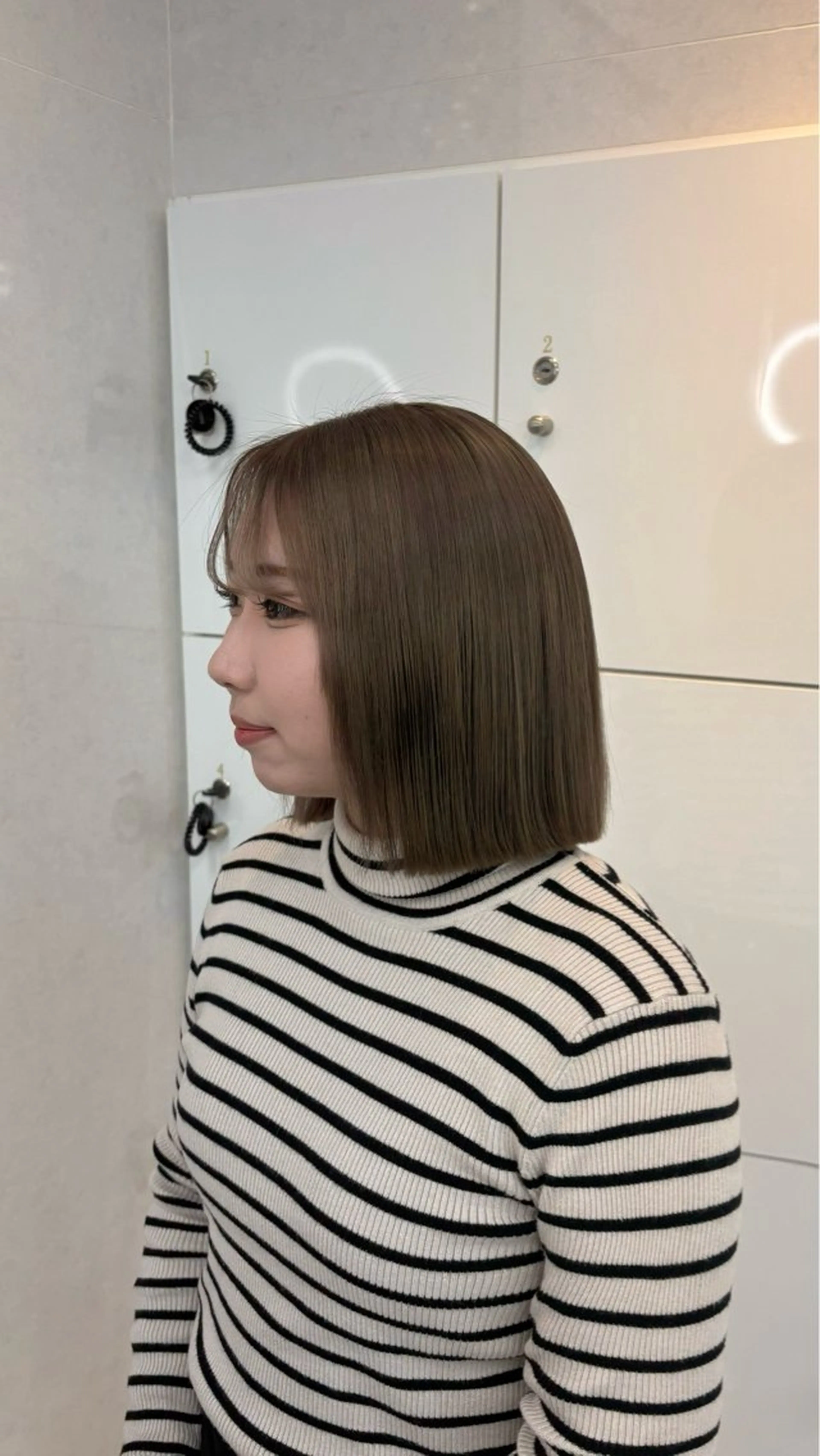 ミディアム カット ヘアカラー 【ALEAP】 coconaのヘアスタイル