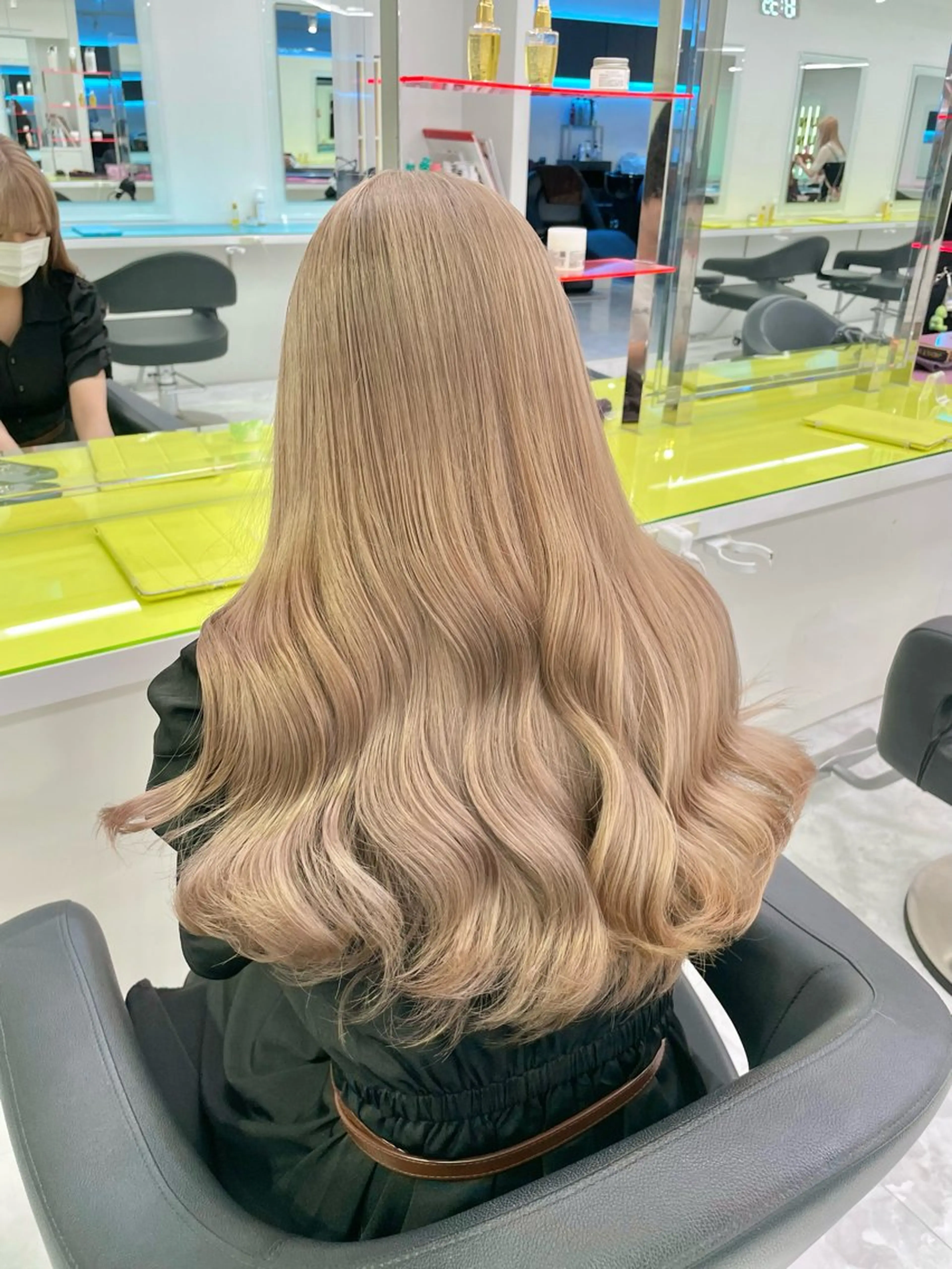 カラー ️🩷ハイトーン特化 RYUGA️🩵のヘアスタイル