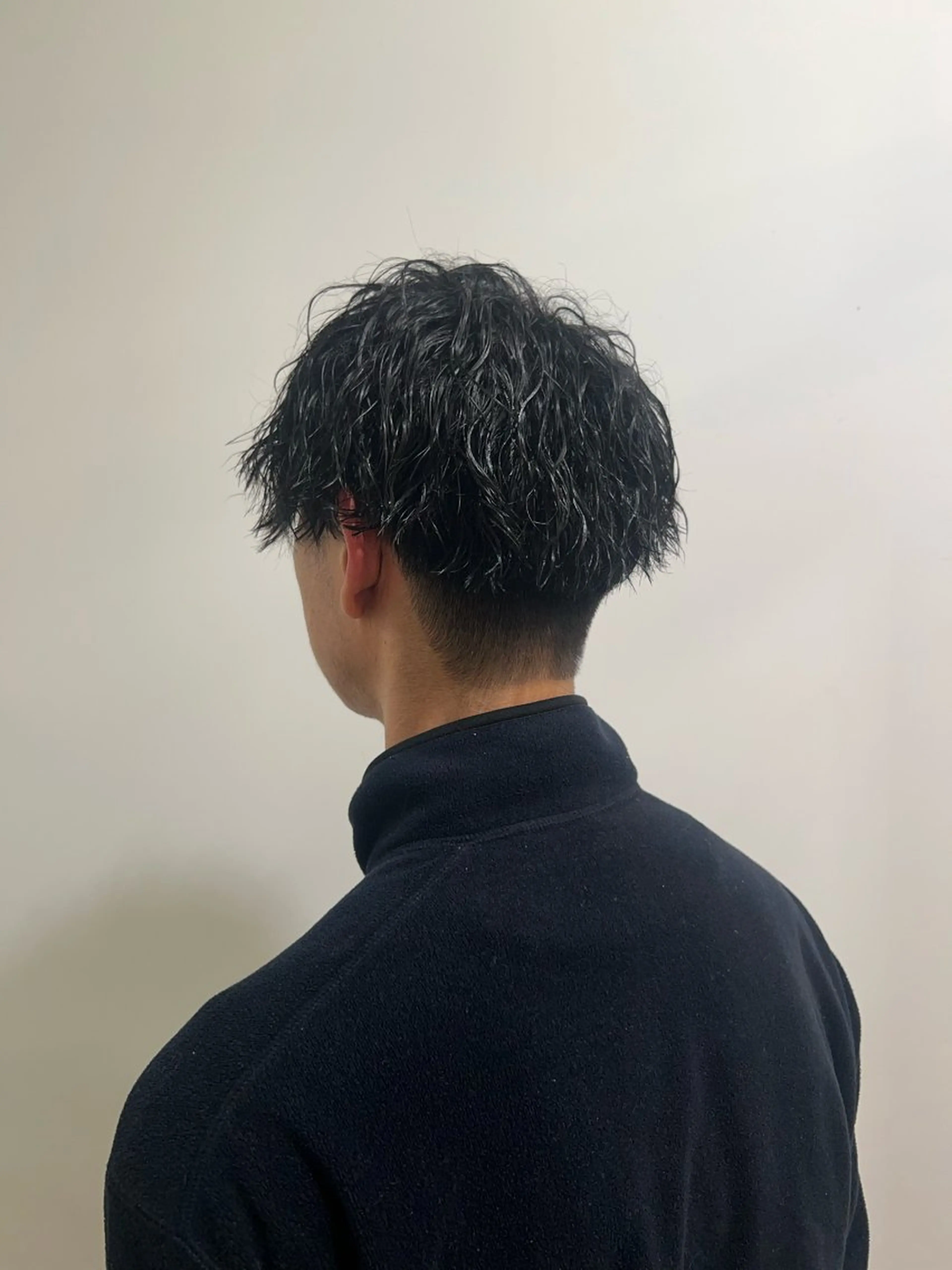 パーマ メンズ フェザーパーマ メンズパーマ スペインカール スパイキーショート 波巻きパーマ カット パーマ きむら なみか🪐のヘアスタイル