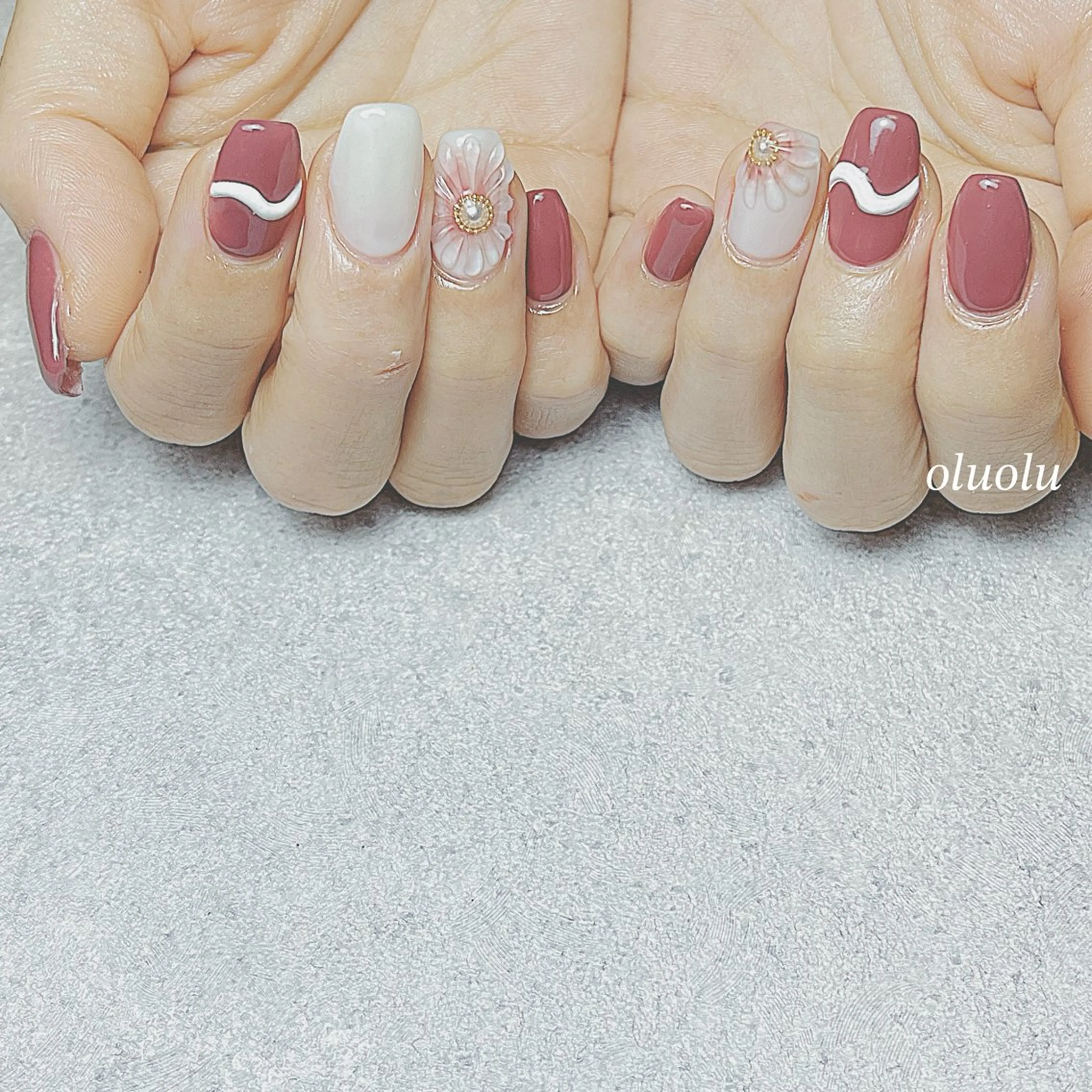 ネイル アートネイル フラワーネイル フットネイル ニュアンスネイル ぷっくりネイル ハンドネイル 大村 紬華のネイルデザイン