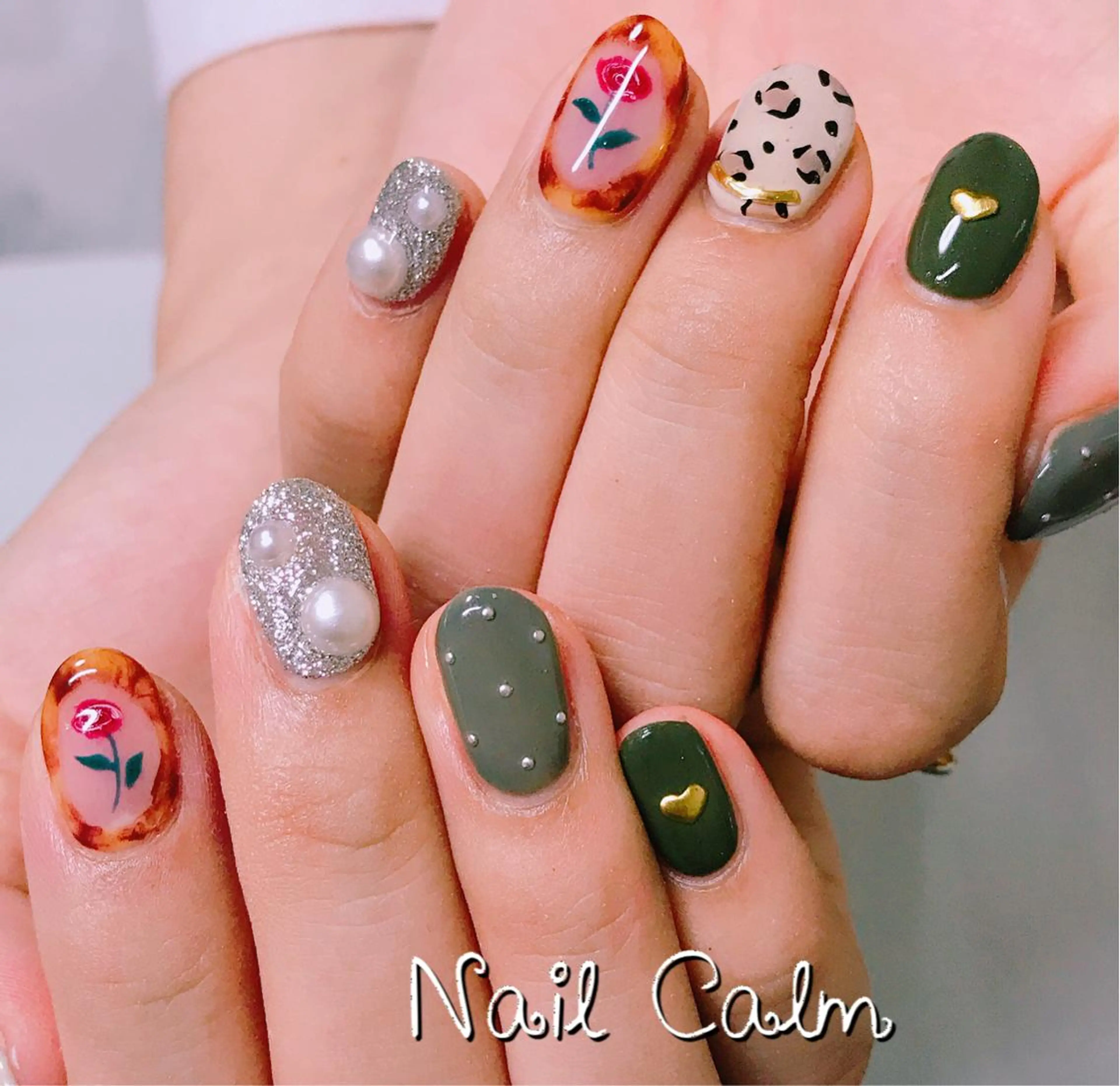 ネイル べっ甲ネイル ハンドネイル Nail Calm所属・プライベートサロン Calmのネイルデザイン