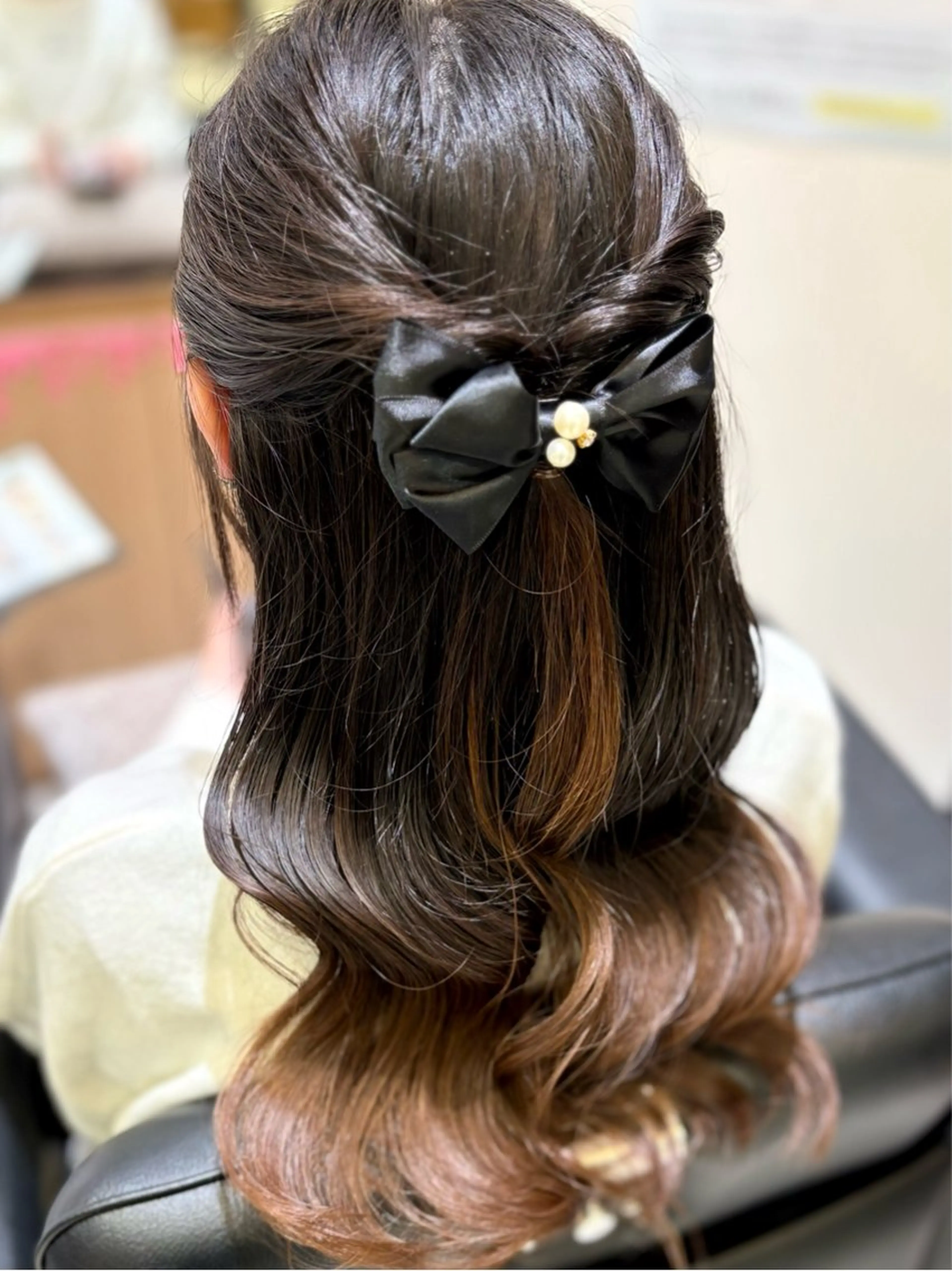 ロング ヘアアレンジ 寒色/艶カラー 🐺❄️/ yuu.のヘアスタイル