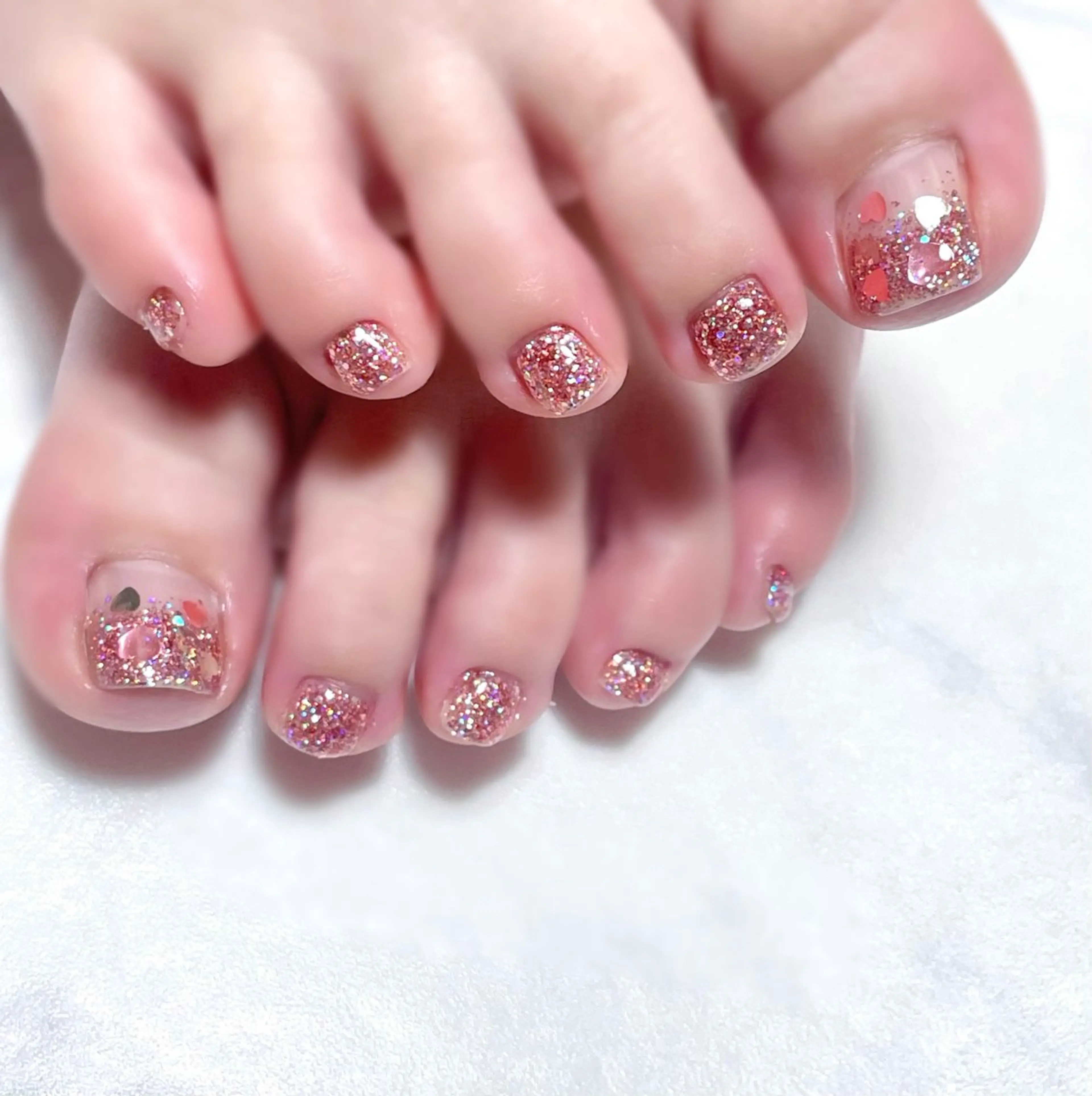 ネイル フットネイル キラキラネイル Chicchi 加茂宮駅徒歩3分のネイルデザイン