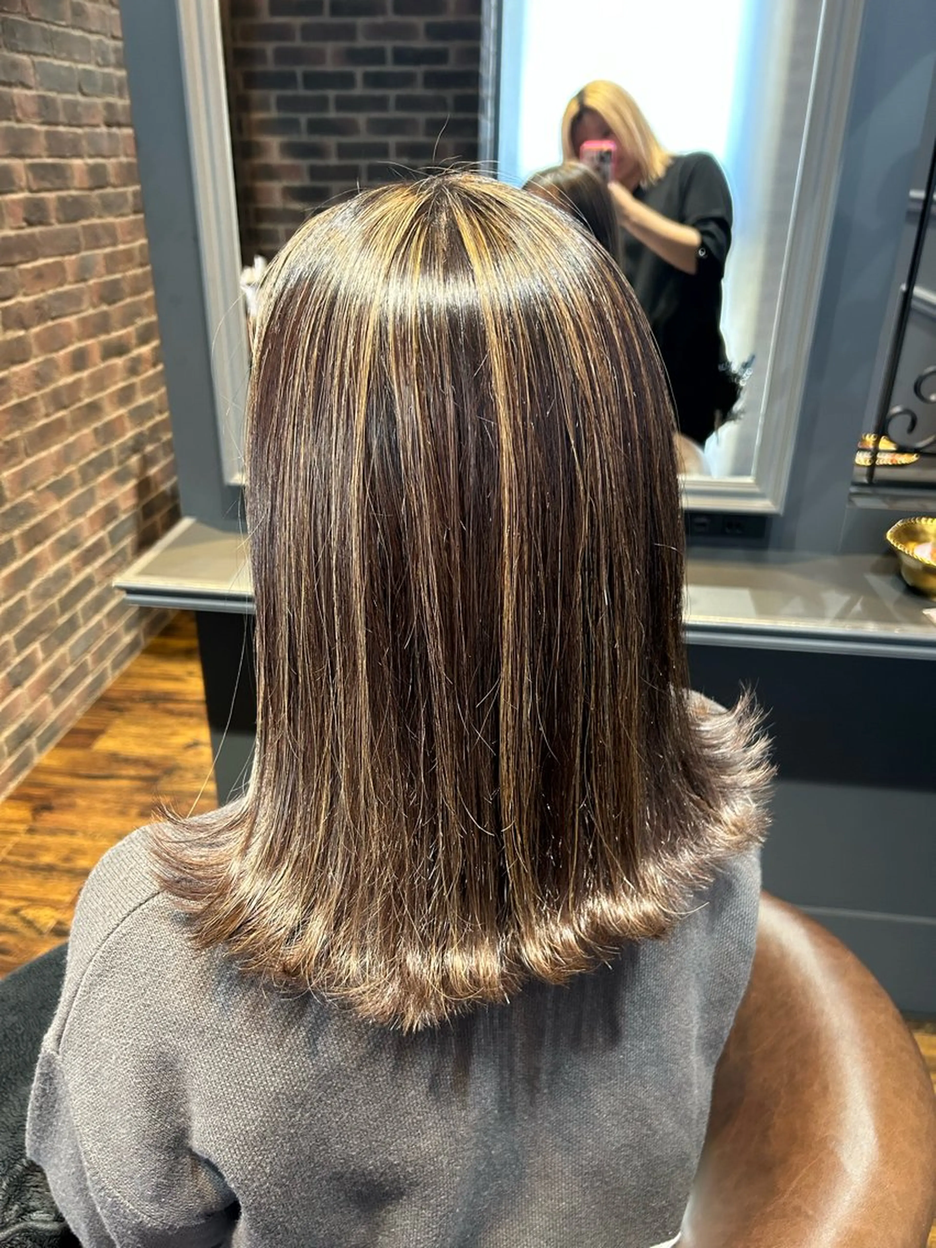 ミディアム カット ヘアカラー トリートメント Rina 🫧のヘアスタイル