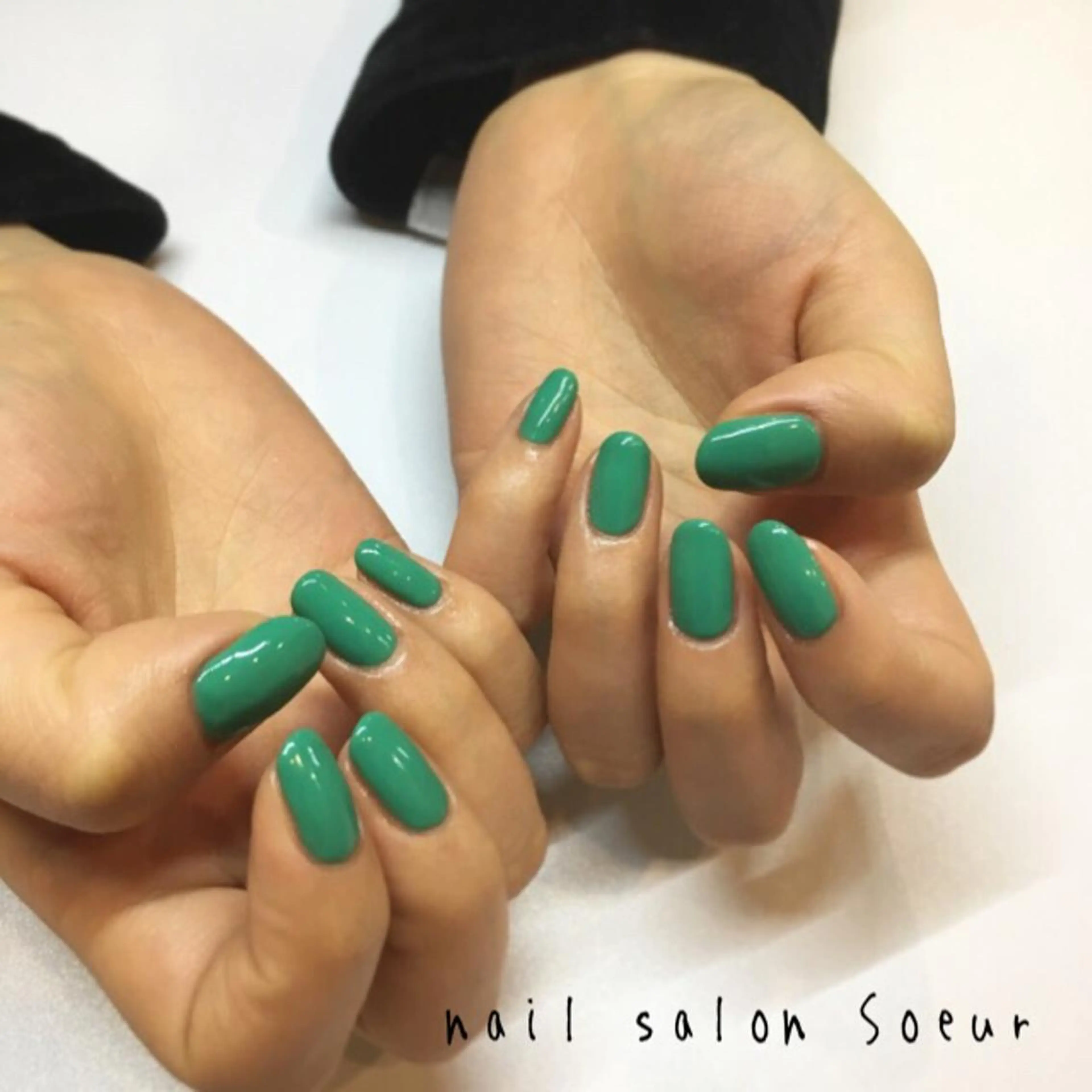 ネイル ワンカラーネイル シンプルネイル ストーンネイル nail salon Soeurのネイルデザイン