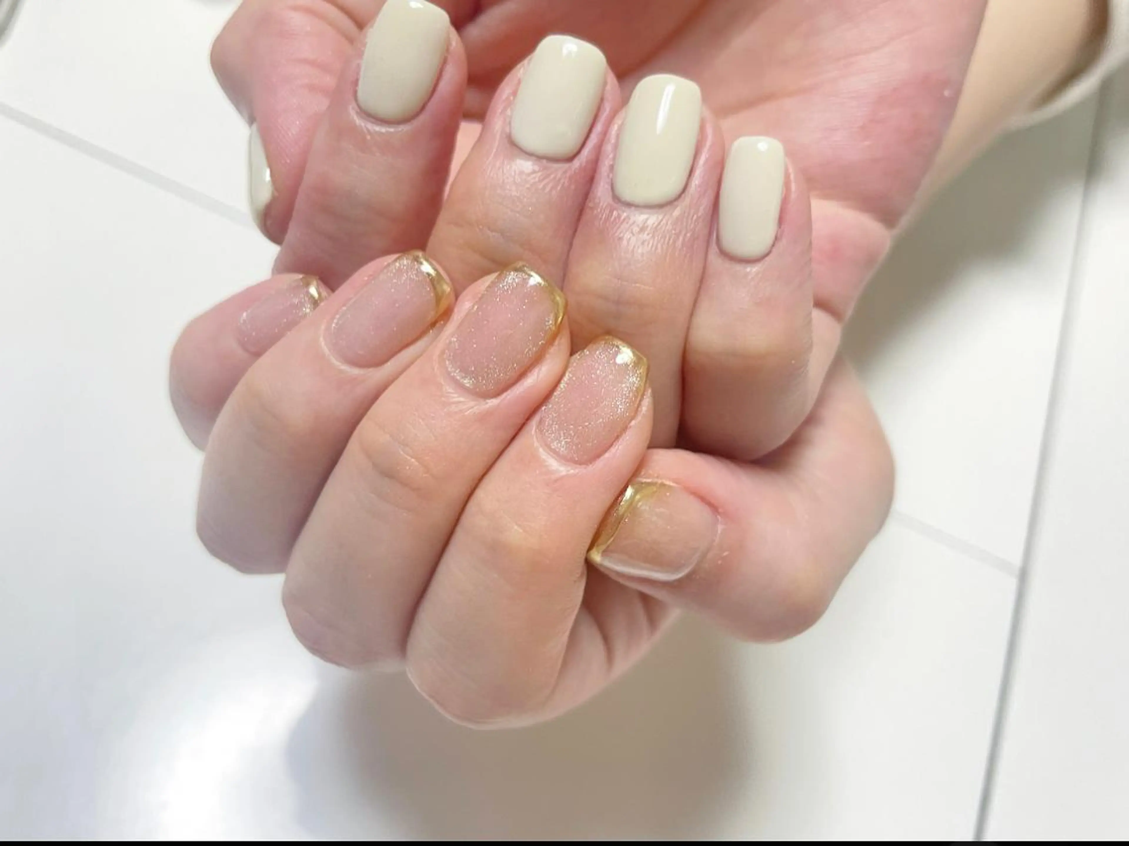 ネイル マグネットネイル ミラーネイル cyan private salon所属・takayama rioのネイルデザイン