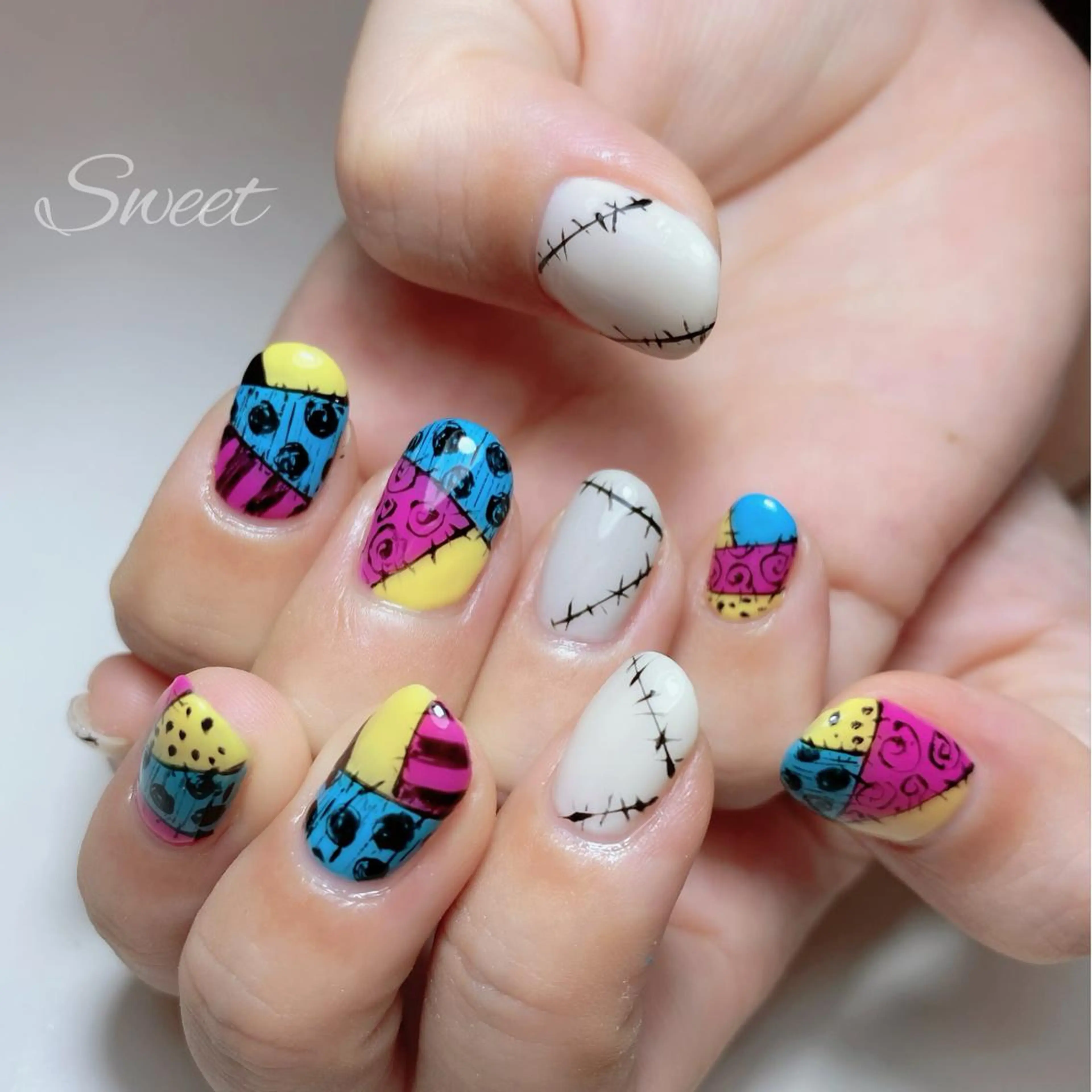 ネイル sweet 仲野陽子のネイルデザイン