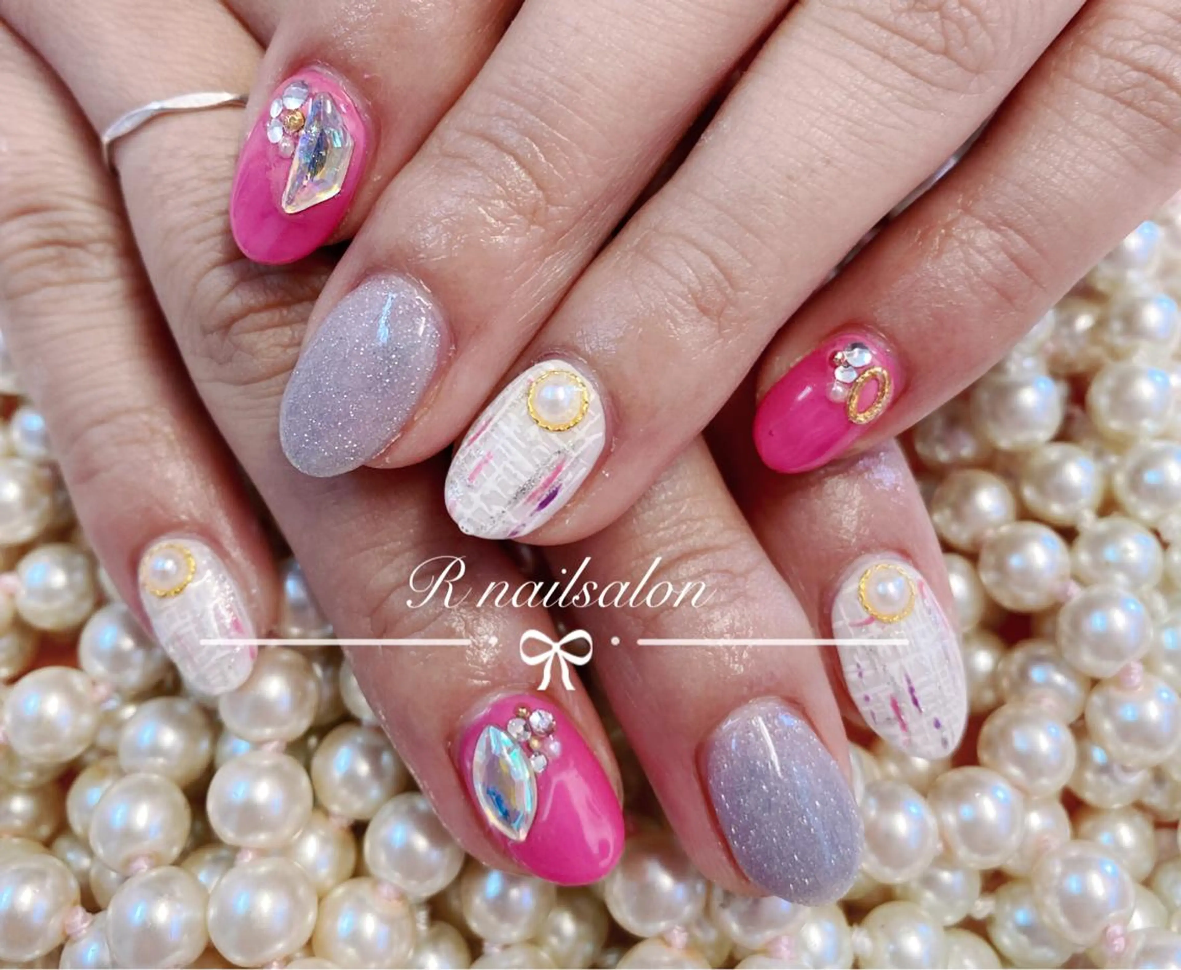 ショート R NAILSALONのネイルデザイン