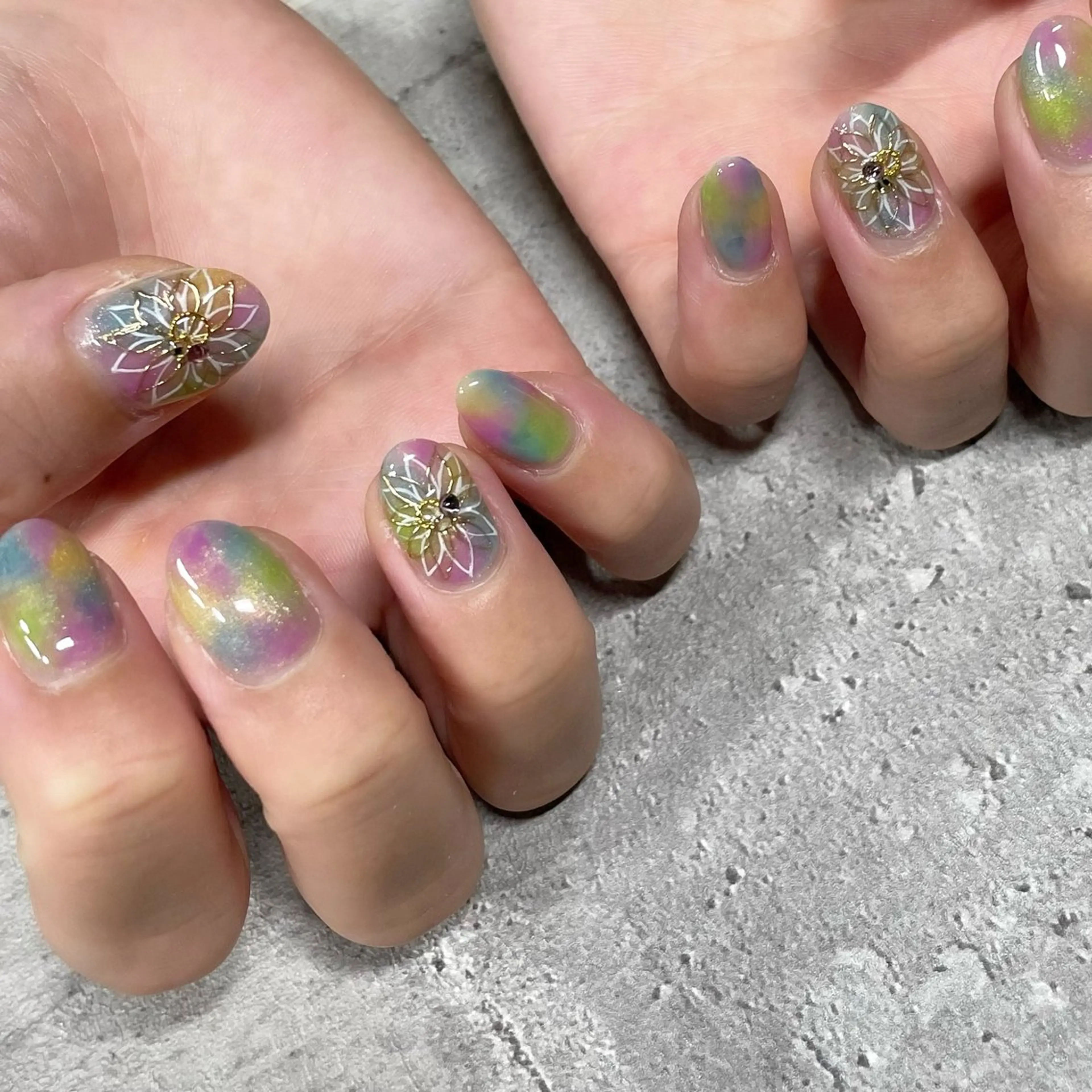 ネイル 東 千夏のネイルデザイン