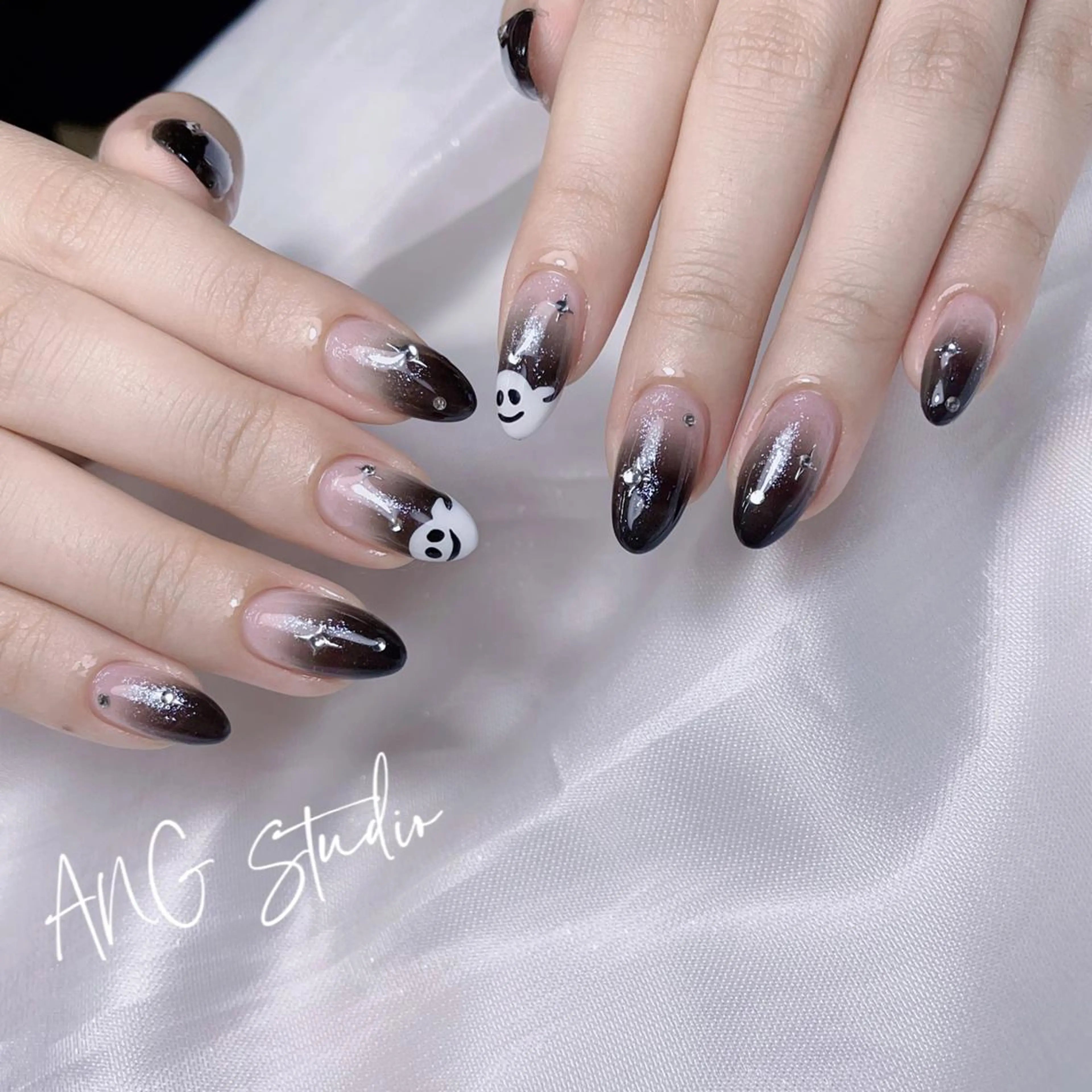 ネイル ミ ナミのネイルデザイン