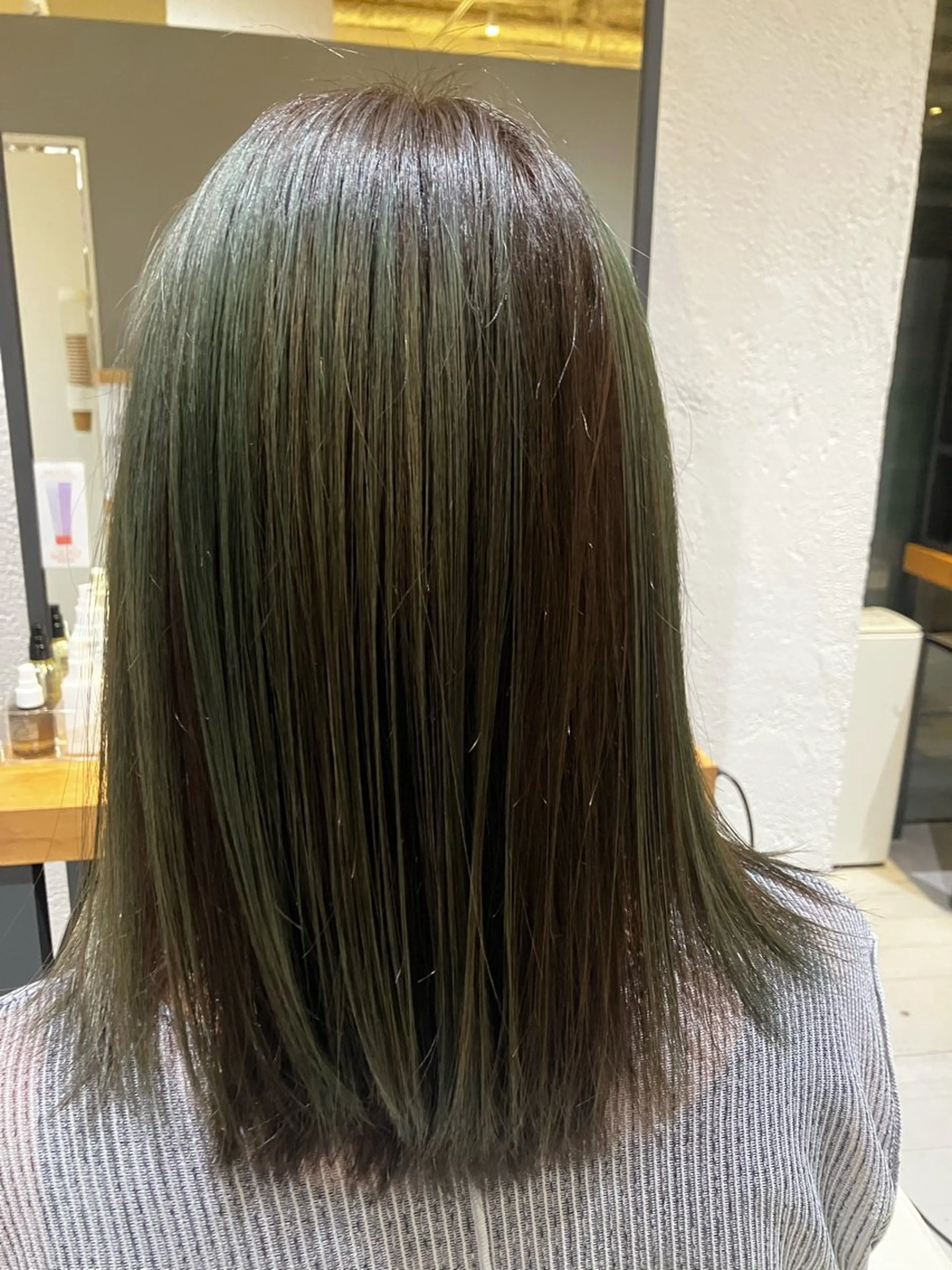 カラー ワンカラーカラー 口石 ひかるのヘアスタイル