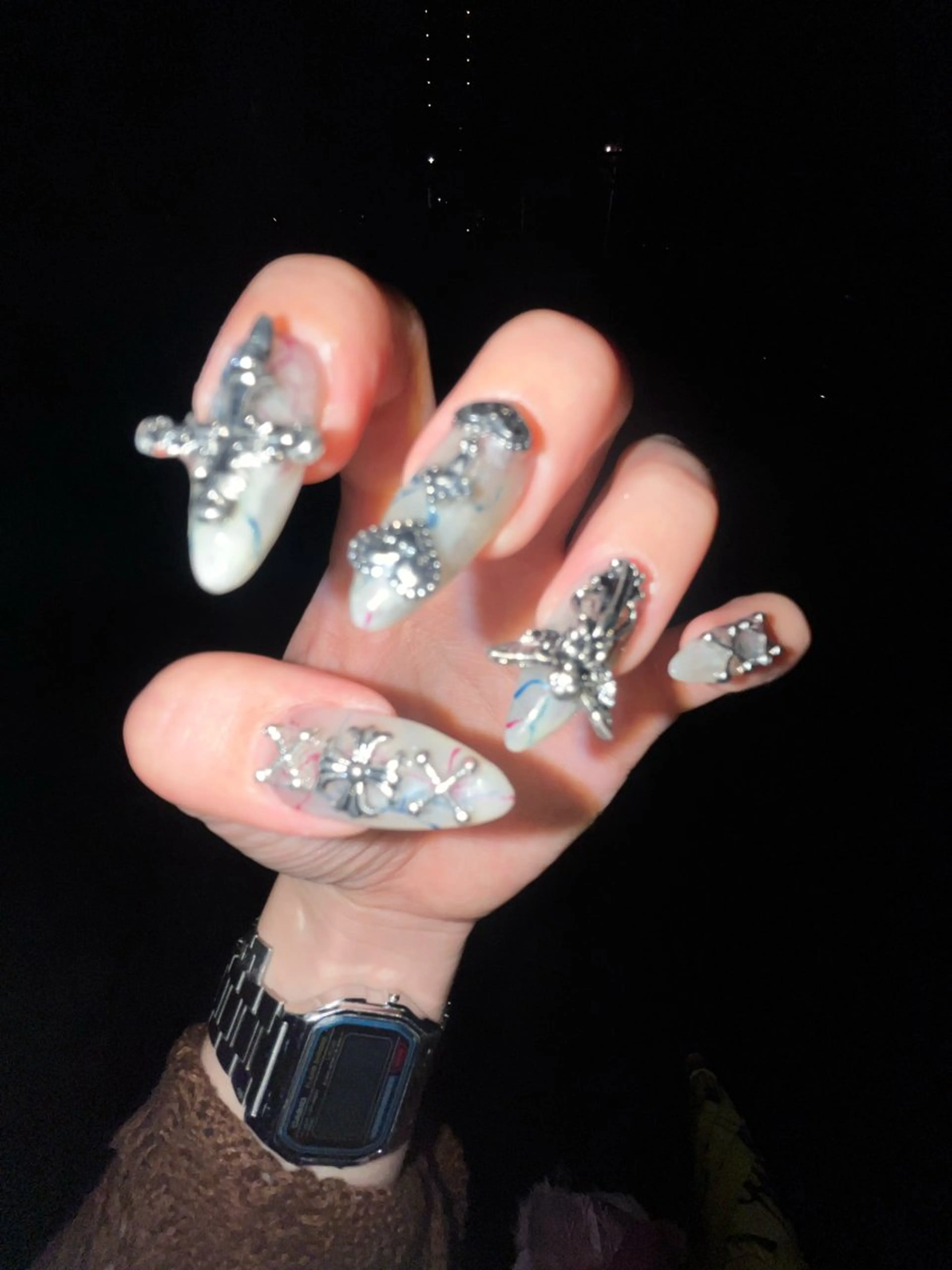 ネイル 文 /個性派ネイルのネイルデザイン