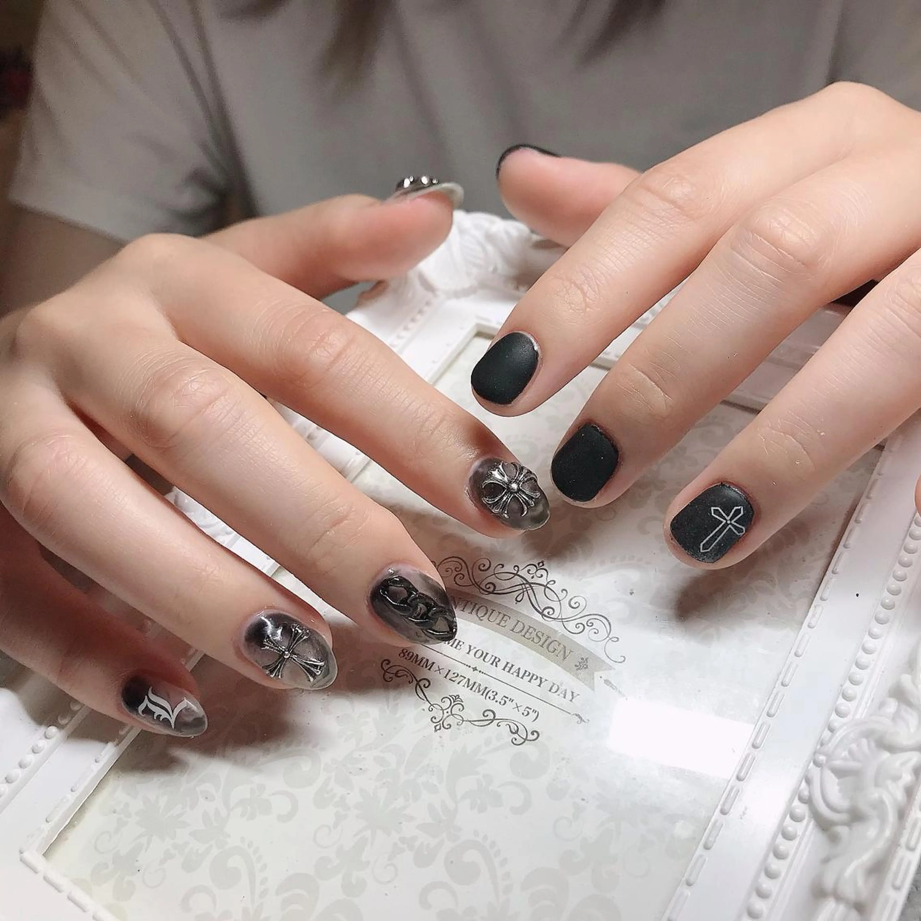 ネイル Eveネイル チップスカルプ専門店のネイルデザイン