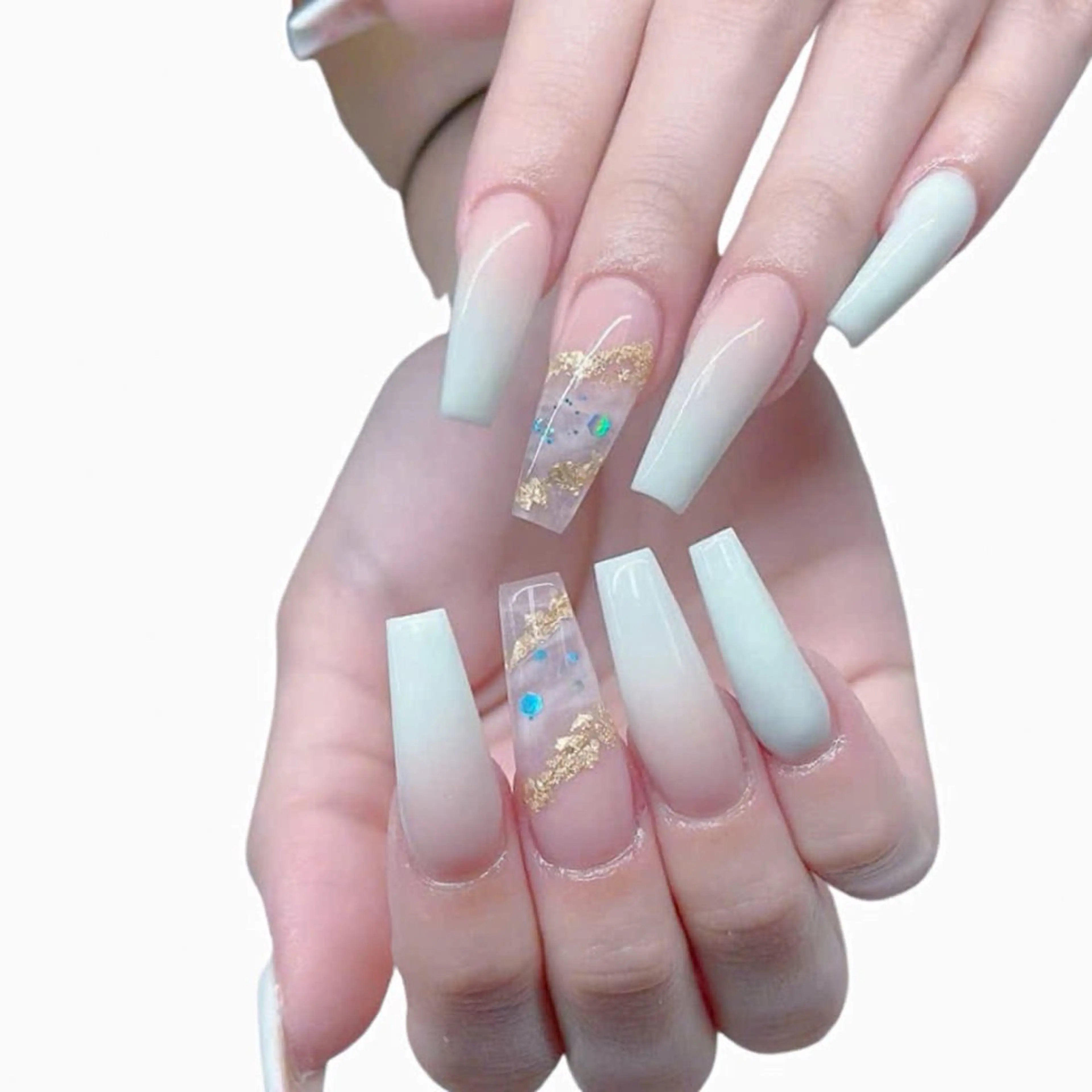 ネイル L’eclat Nailのネイルデザイン