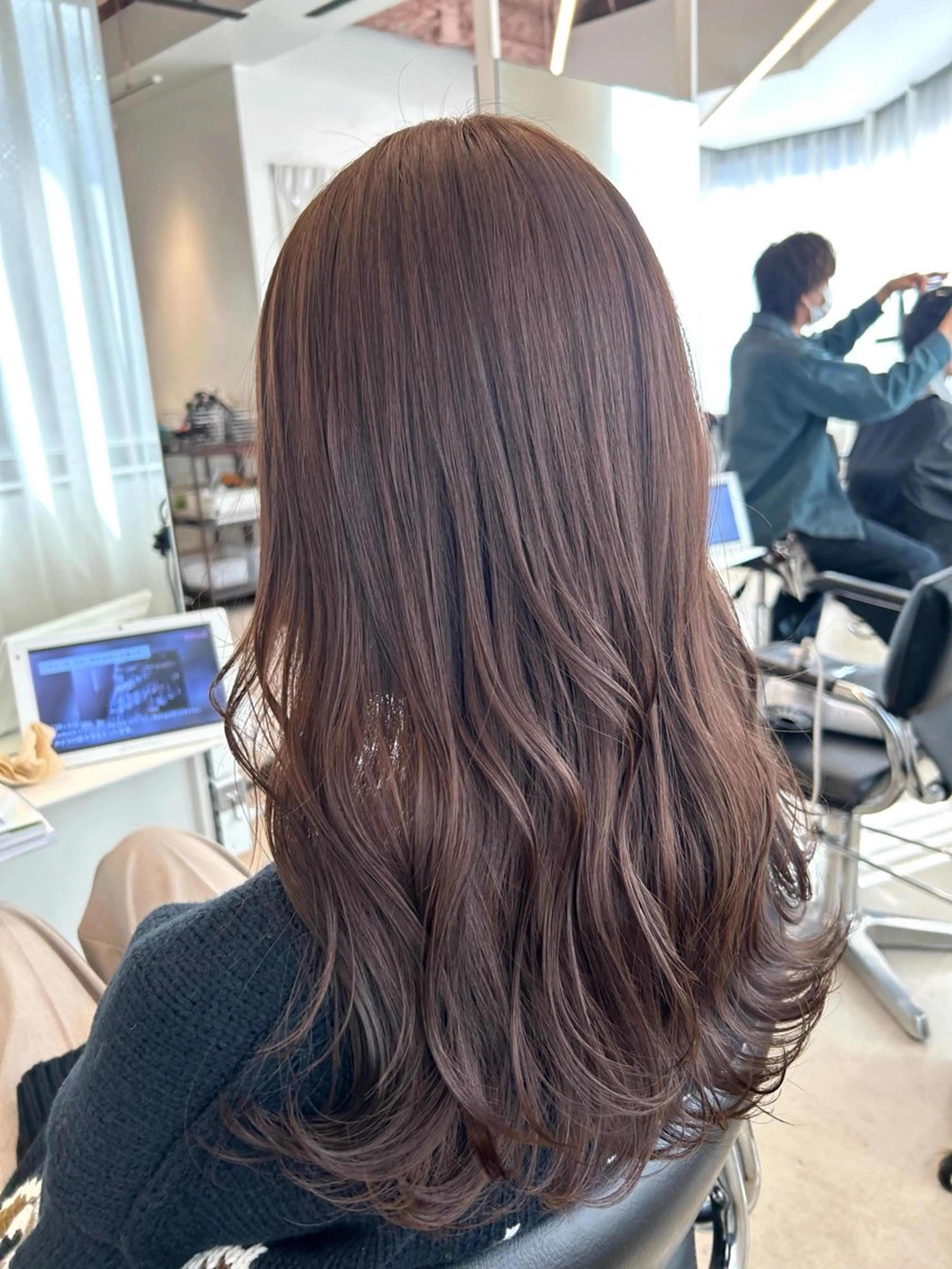 ロング カラー ヘアアレンジ ベージュカラー ブリーチ ブラウンカラー 透明感カラー ブリーチなしカラー カット ヘアカラー トリートメント Eleanor池袋東口2nd所属・池袋/韓国レイヤー 💗🐇amiのヘアスタイル