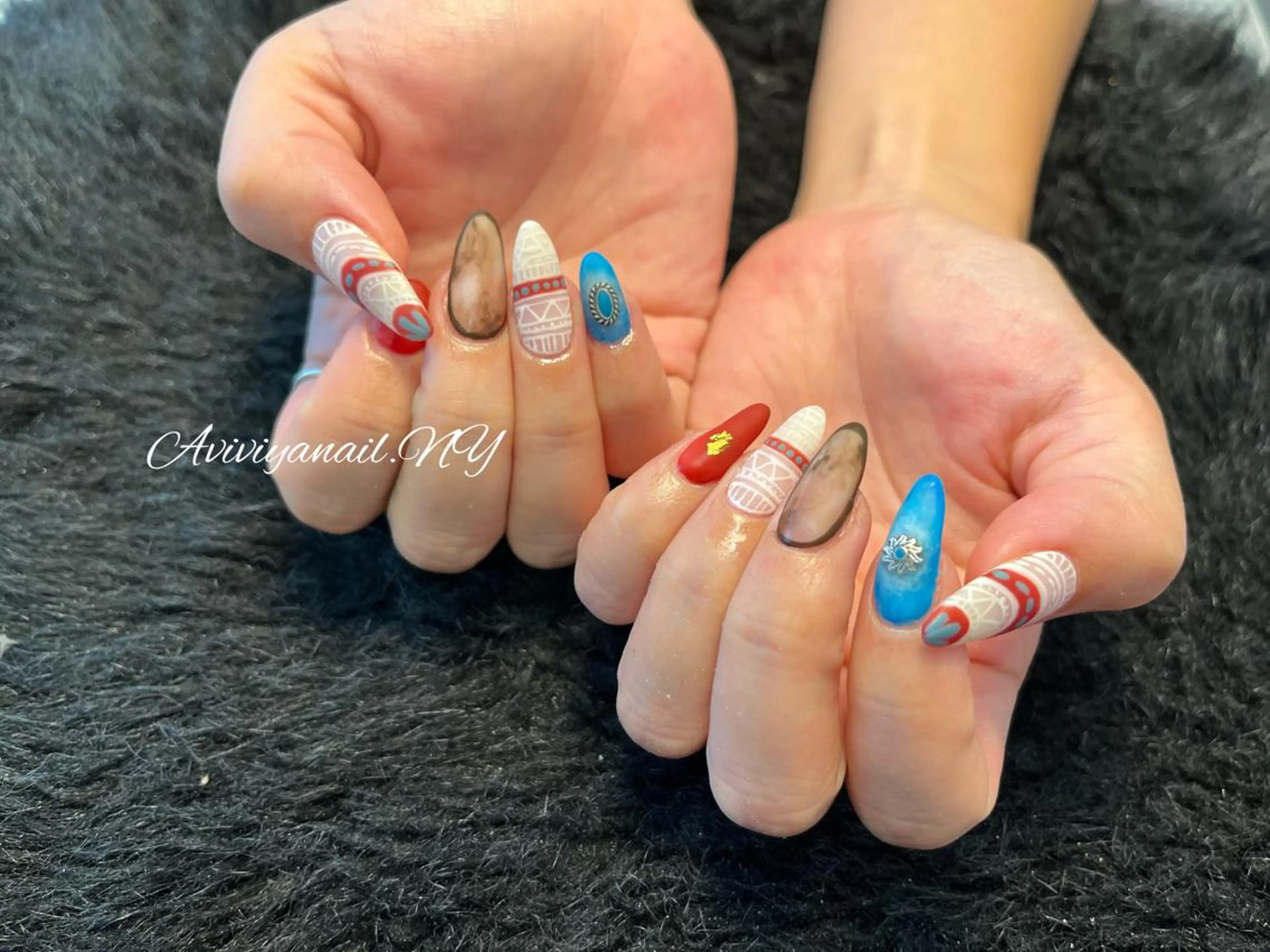 ネイル AviviyaNail所属・kubo ayaのネイルデザイン