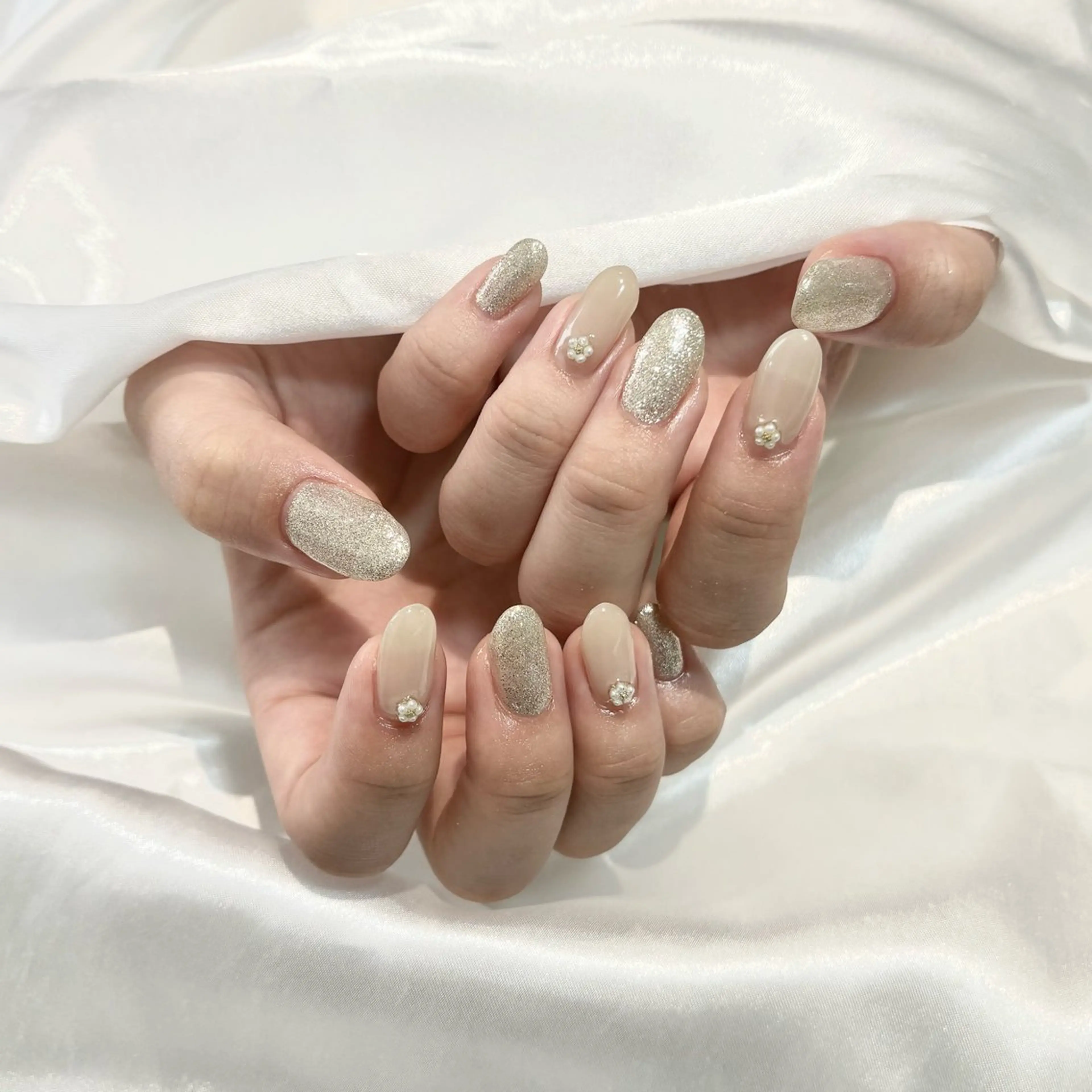 ネイル ハンドネイル WISTERIA moekaのネイルデザイン