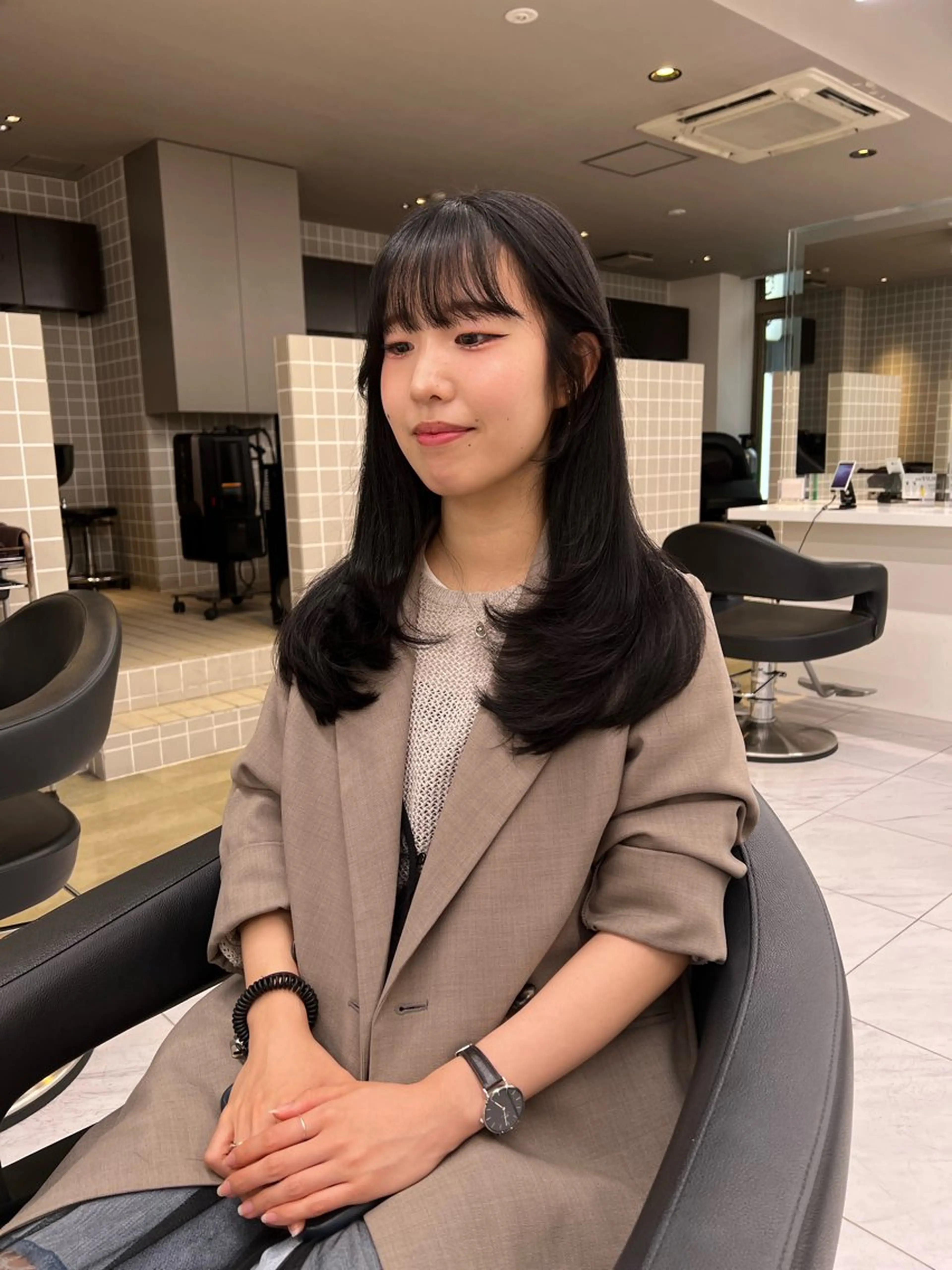 セミロング カラー カット ヘアカラー 韓国レイヤーカット /REIのヘアスタイル